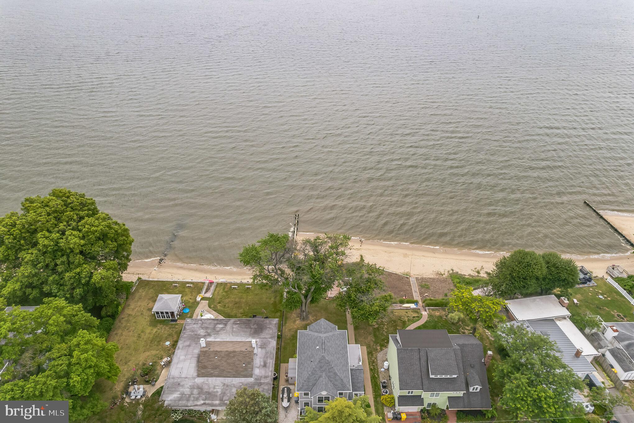 SHOREHAM BEACH - Residential