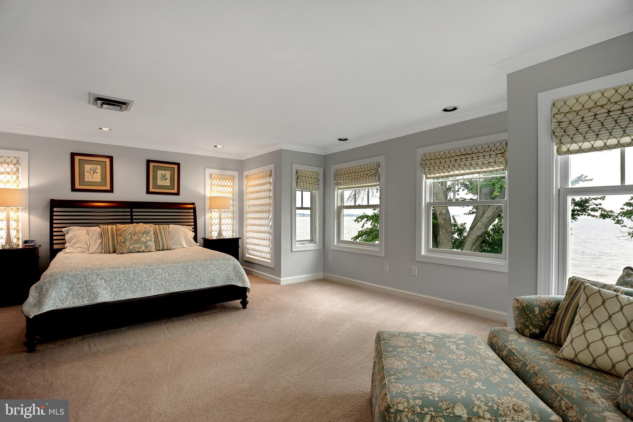 SHOREHAM BEACH - Residential