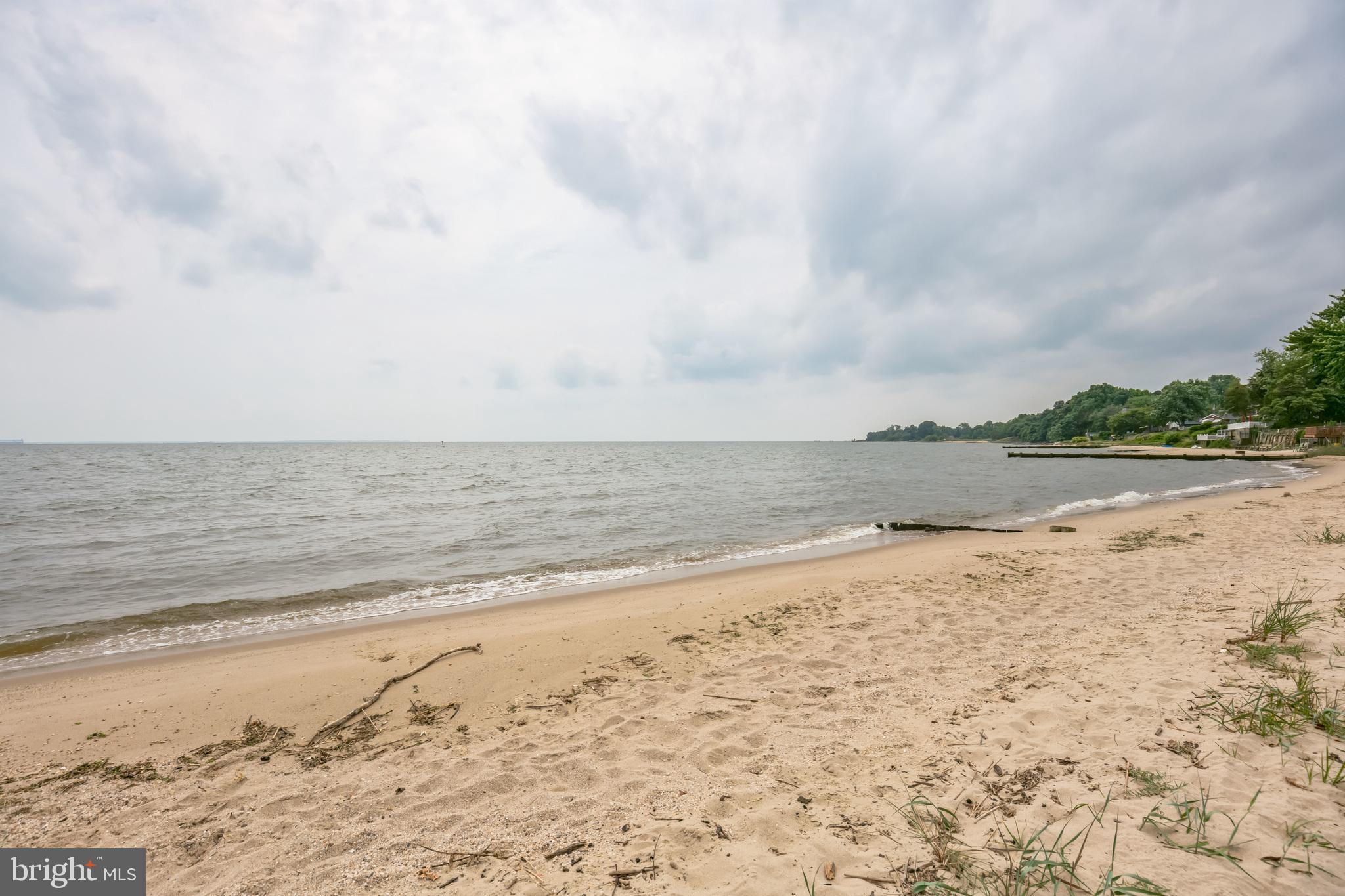 SHOREHAM BEACH - Residential