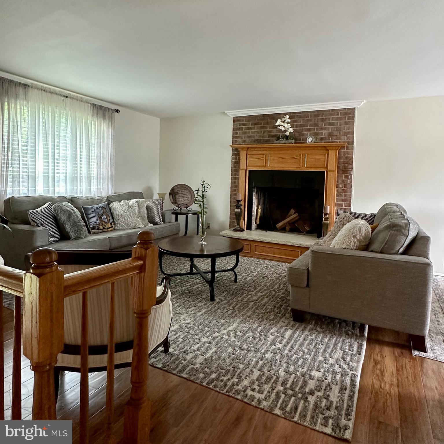 WARR LAKES - Residential Lease