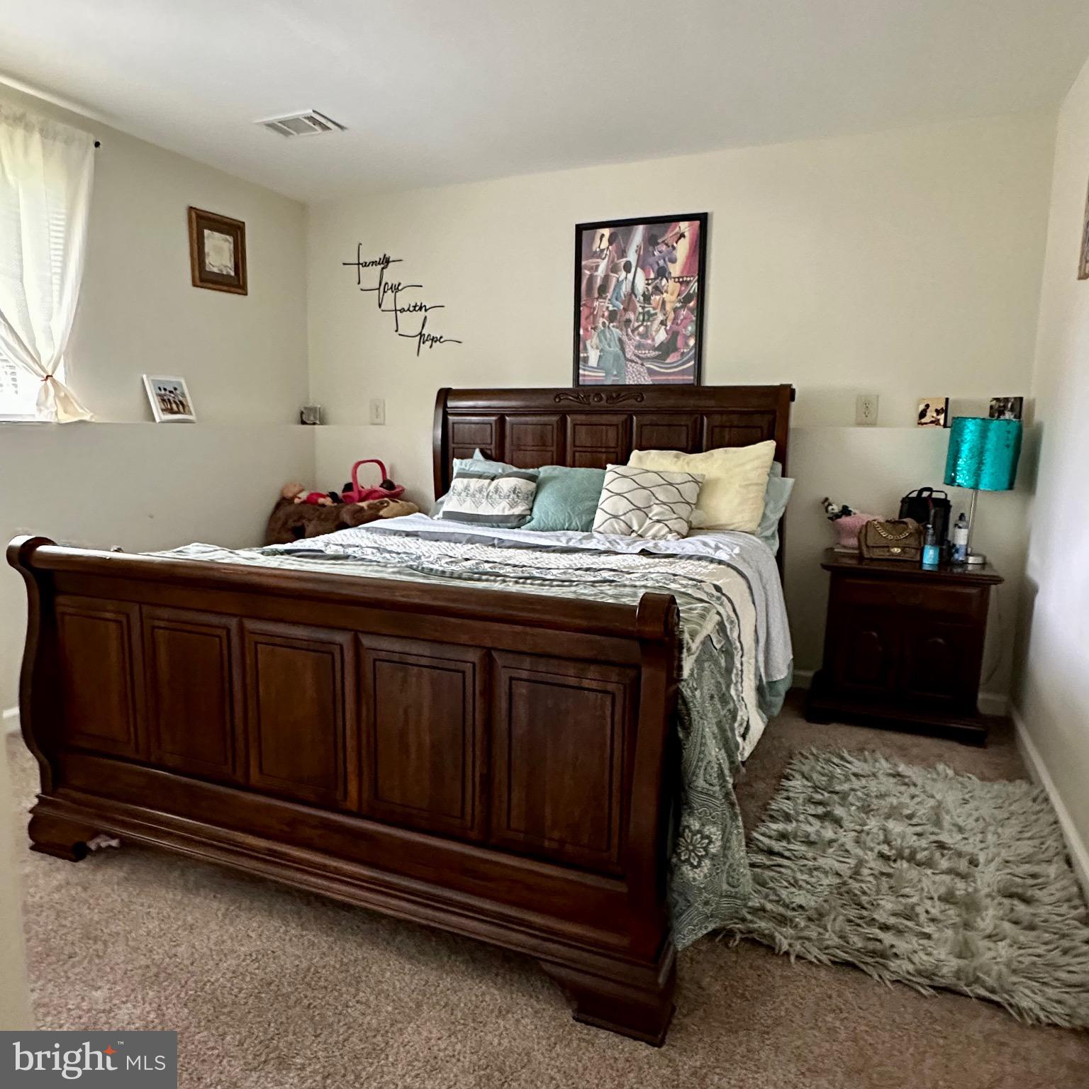 WARR LAKES - Residential Lease