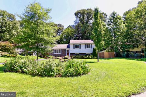 9813 BRIGHTLEA DRIVE VIENNA VA 22181