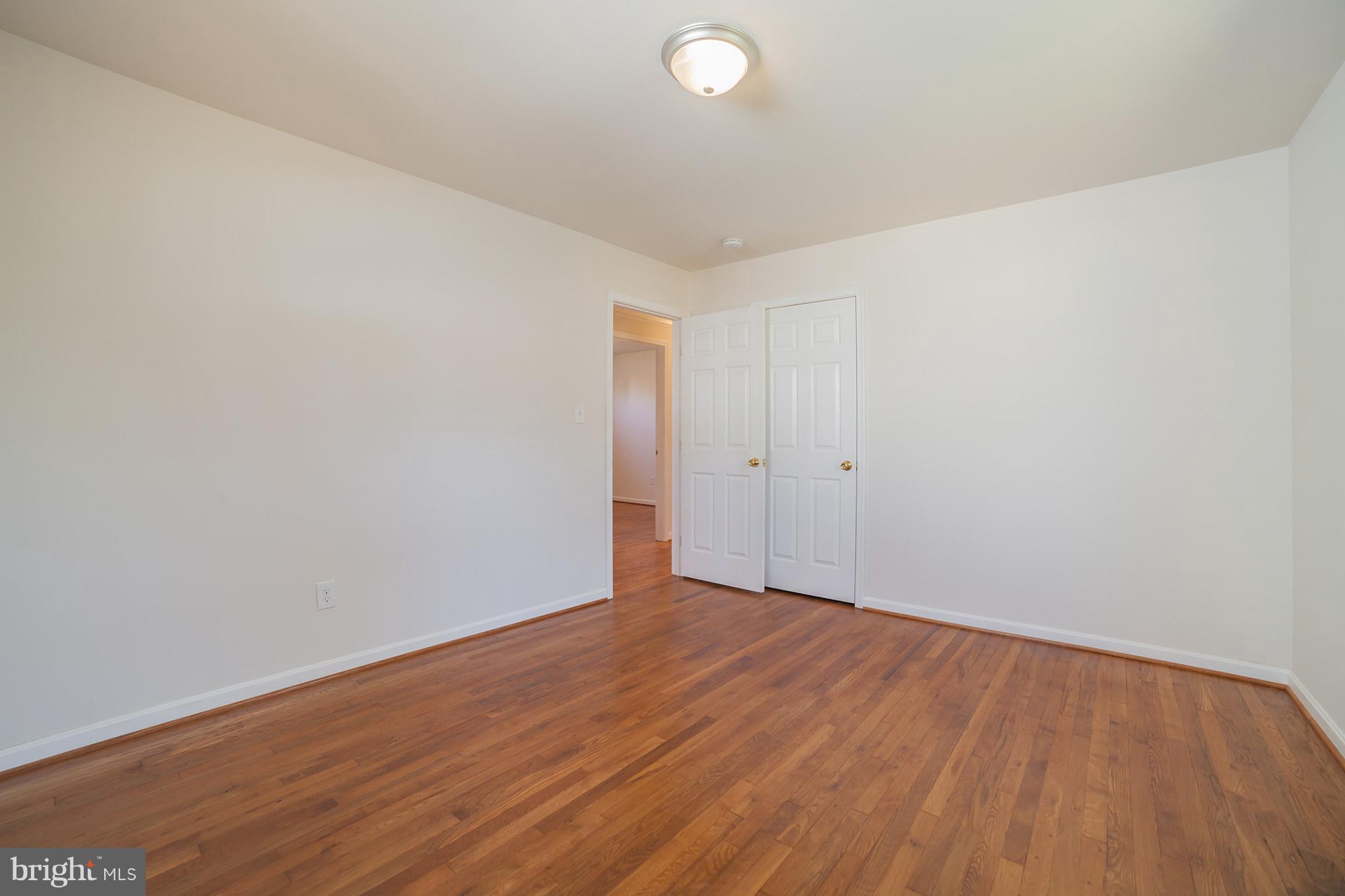 ARUNDEL GARDENS - Residential