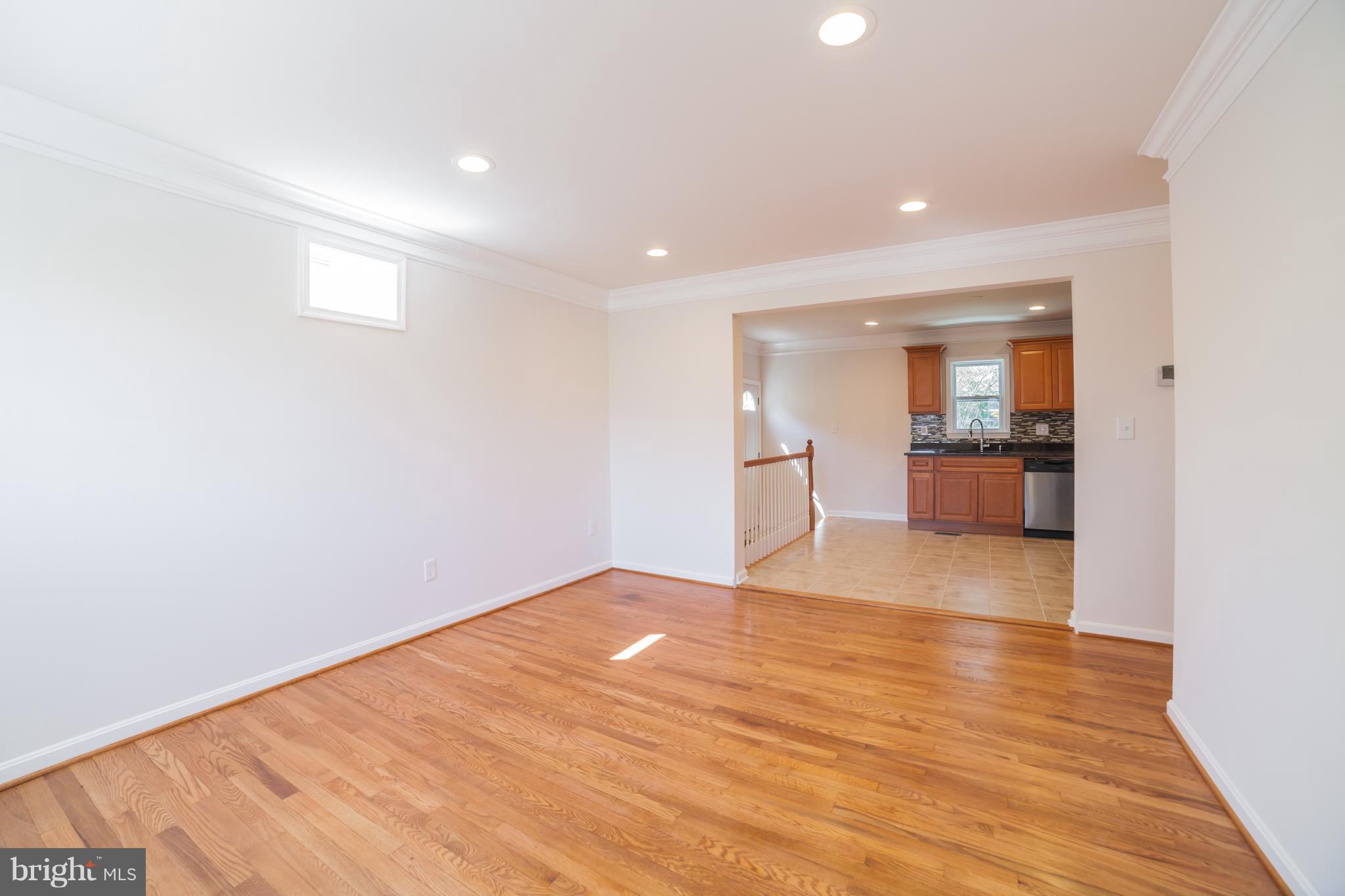 ARUNDEL GARDENS - Residential