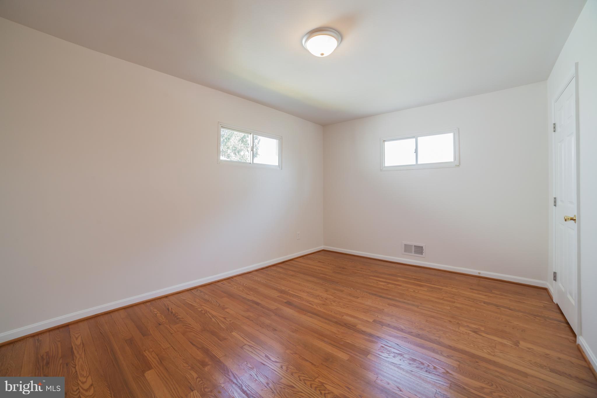 ARUNDEL GARDENS - Residential