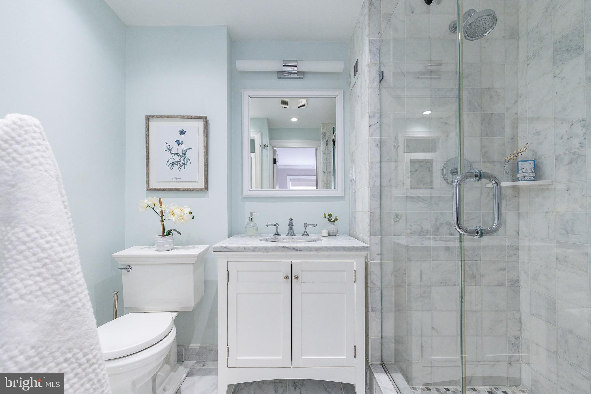 SOCIETY HILL - Residential