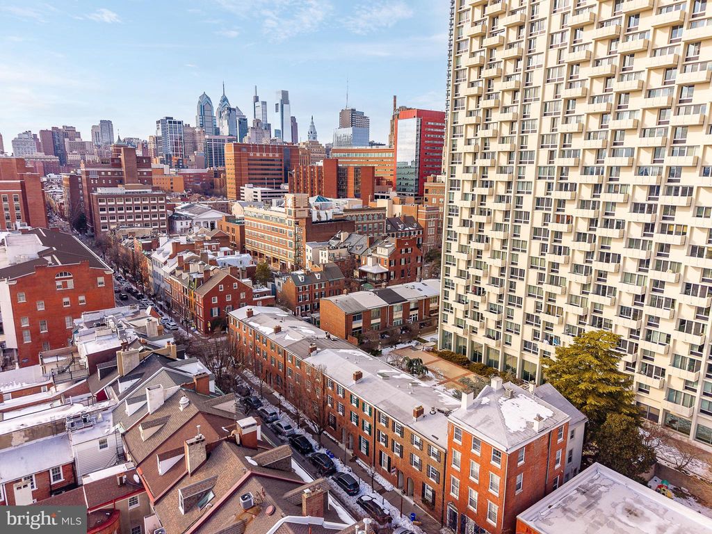 Photo of 621 Spruce Street, PHILADELPHIA, PA 19106 (MLS # PAPH2581596)