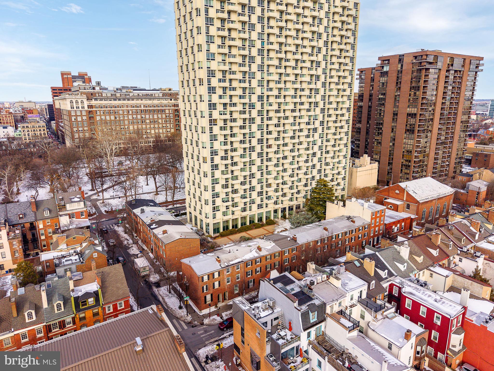 SOCIETY HILL - Residential