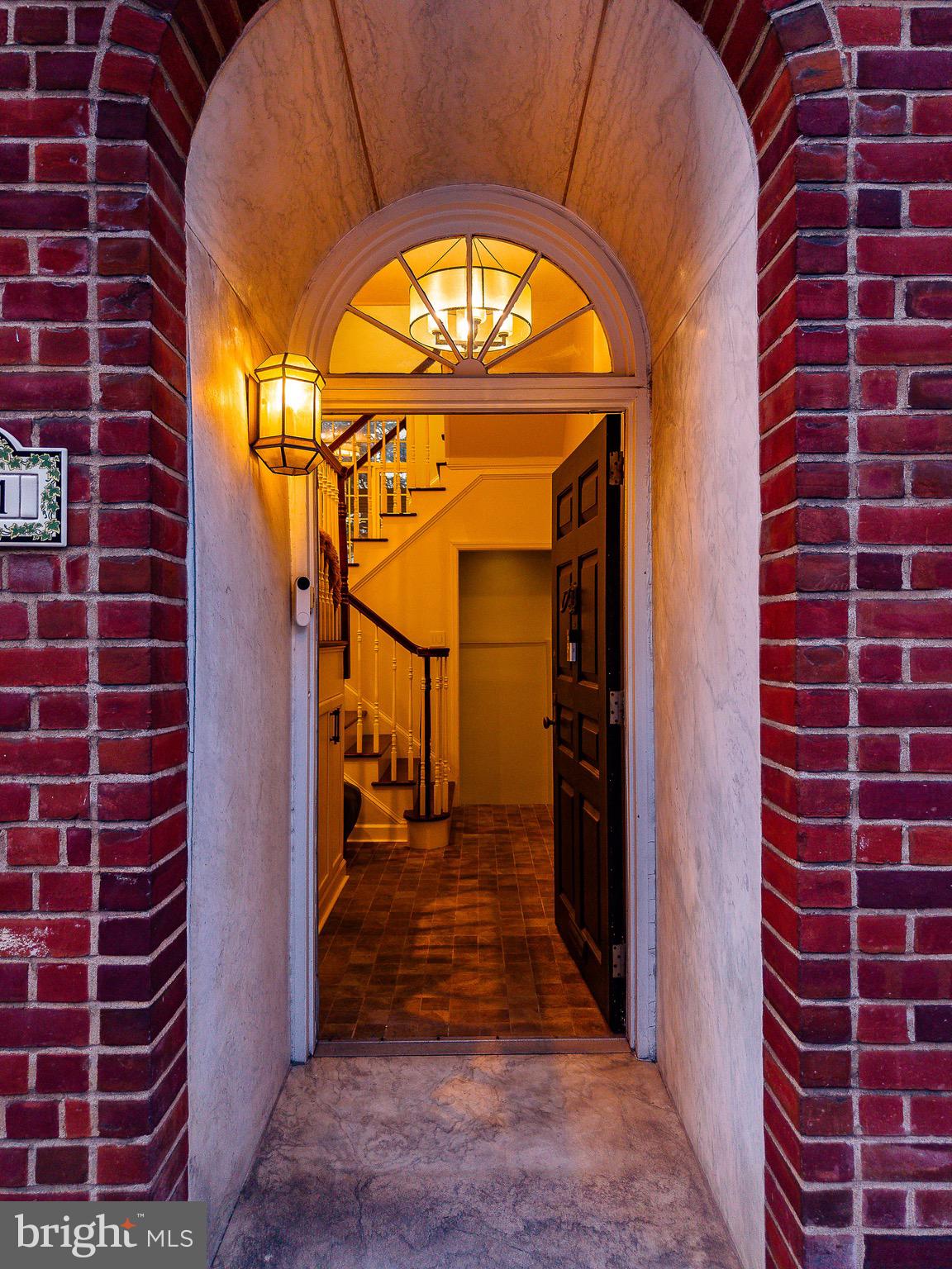 SOCIETY HILL - Residential