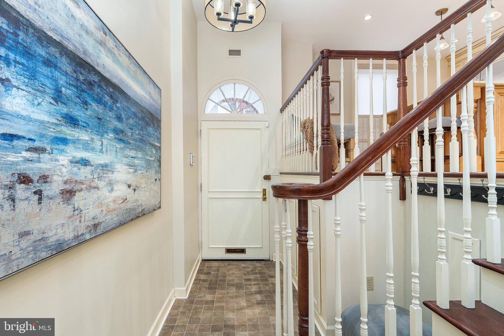 SOCIETY HILL - Residential