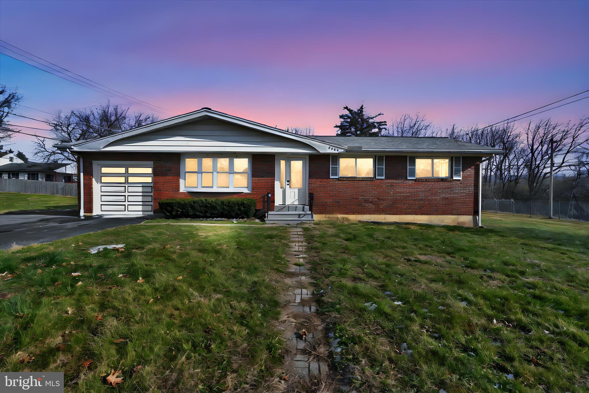 3005 GARFIELD AVENUE