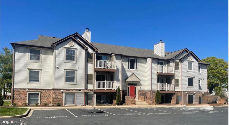 Prime location just minutes from Downtown Frederick and Hood College! This well-maintained 2-bedroom condo offers spacious bedrooms, a bright and open living area filled with natural light, in-unit washer and dryer, a private deck, and one assigned parking space. Conveniently located near shopping, dining, parks, schools, and major commuter routes.

A fantastic opportunity for both homeowners and investors!