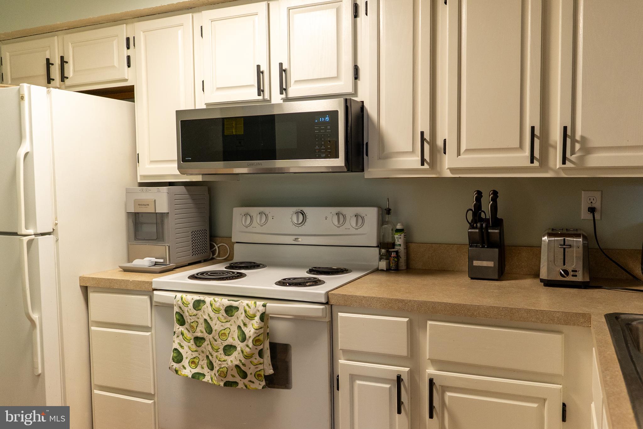 FREDERICKTOWNE VILLAGE - Residential