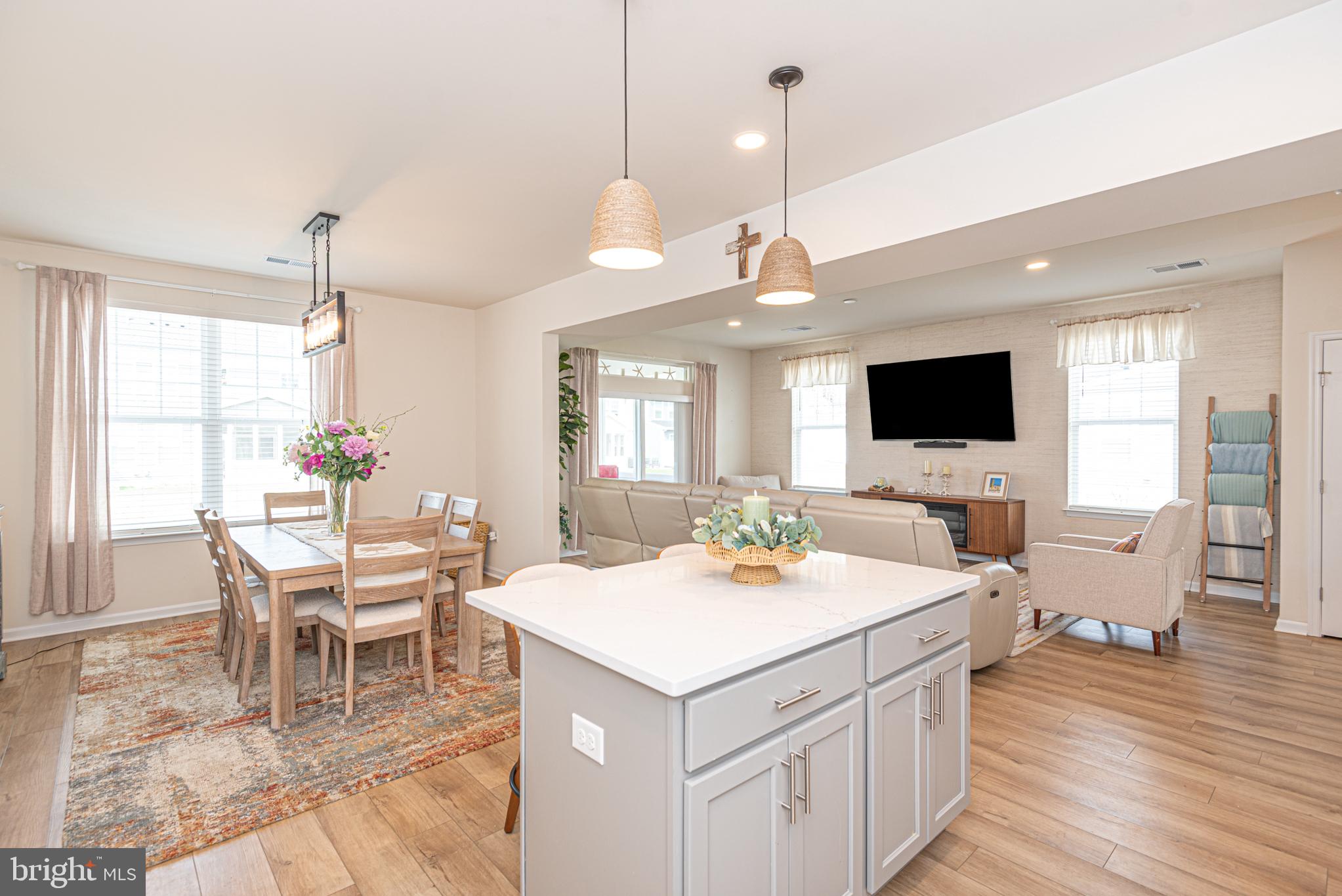 FRIENDSHIP CREEK - Residential