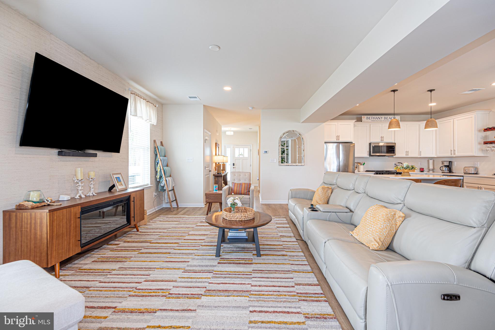 FRIENDSHIP CREEK - Residential