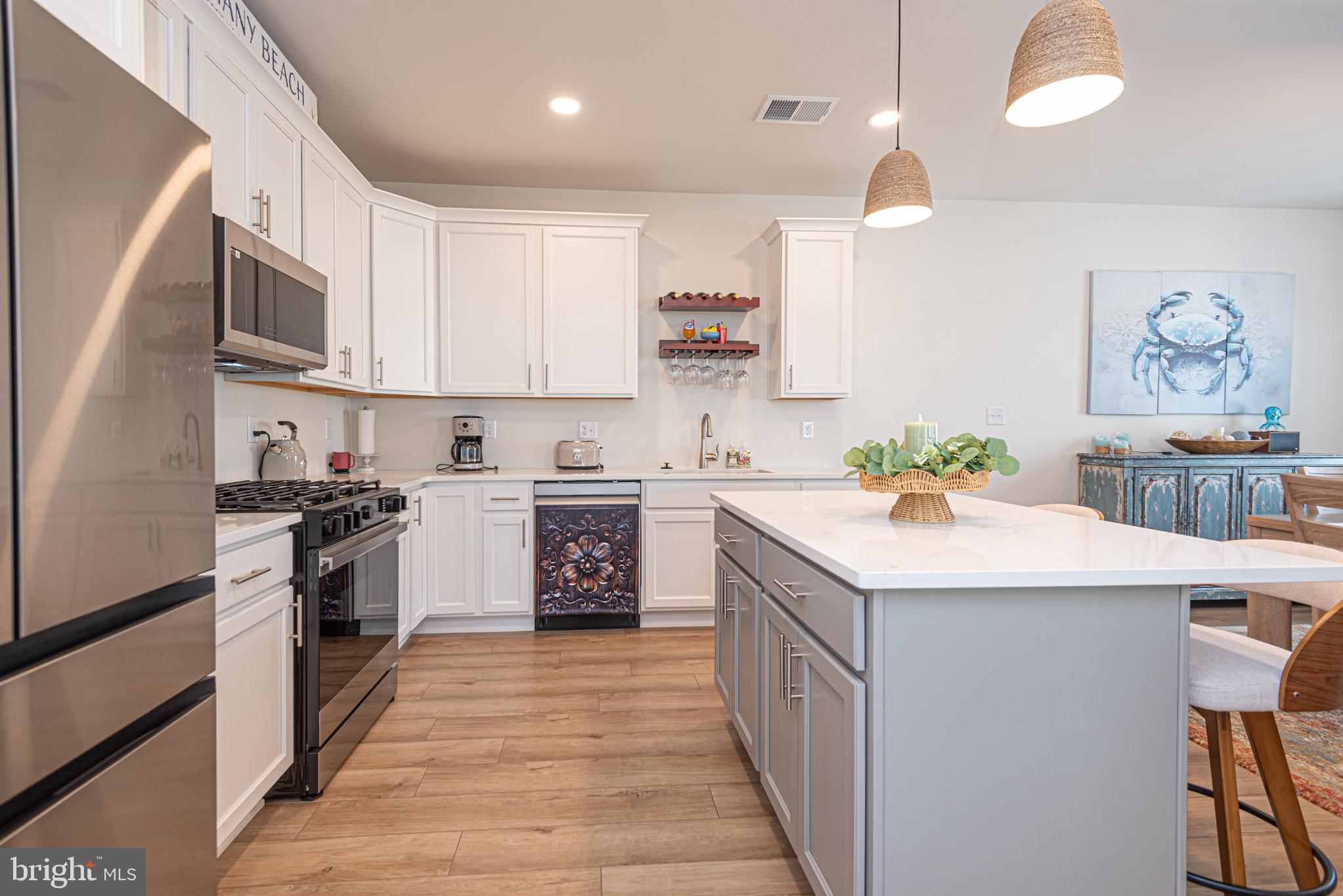 FRIENDSHIP CREEK - Residential