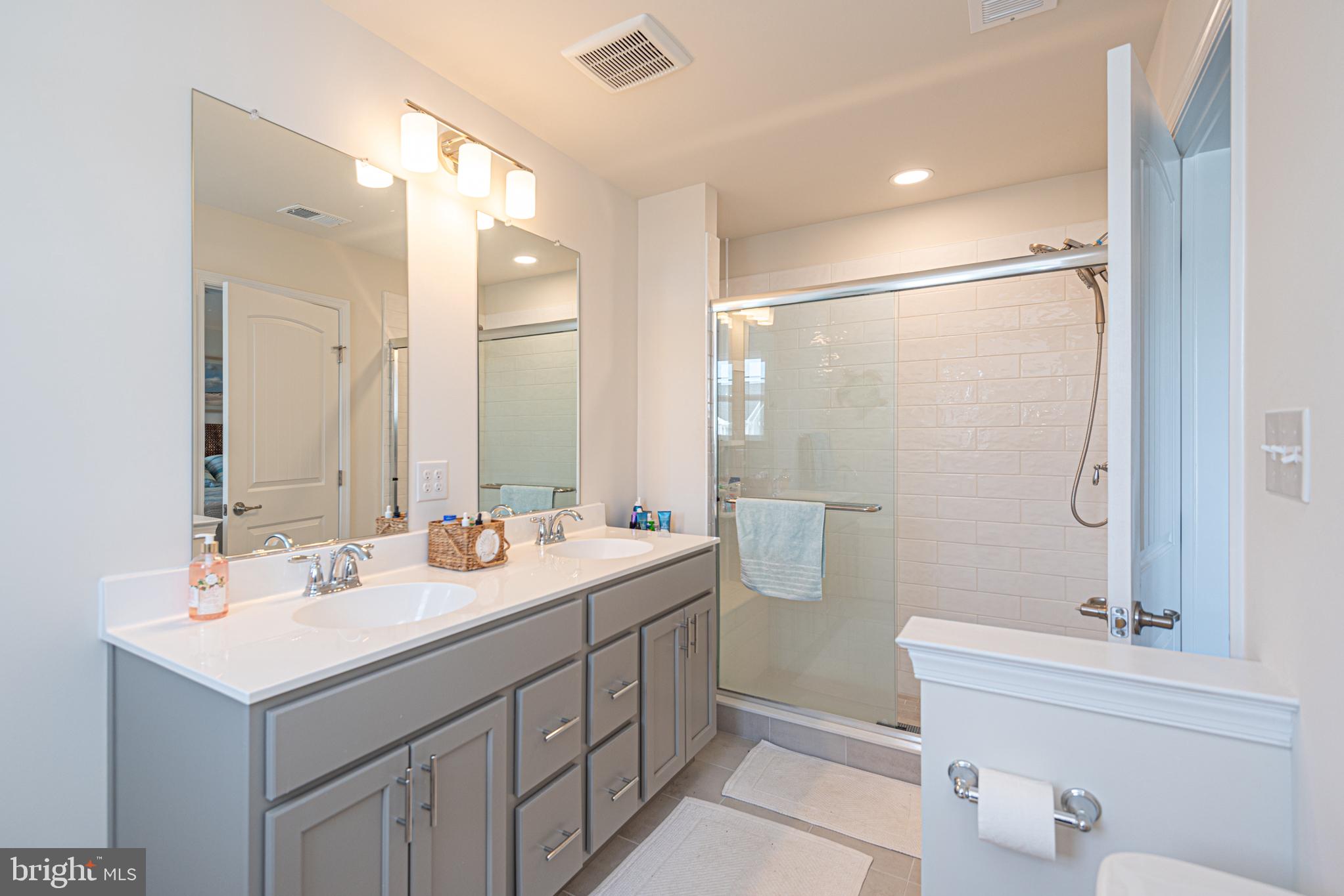 FRIENDSHIP CREEK - Residential