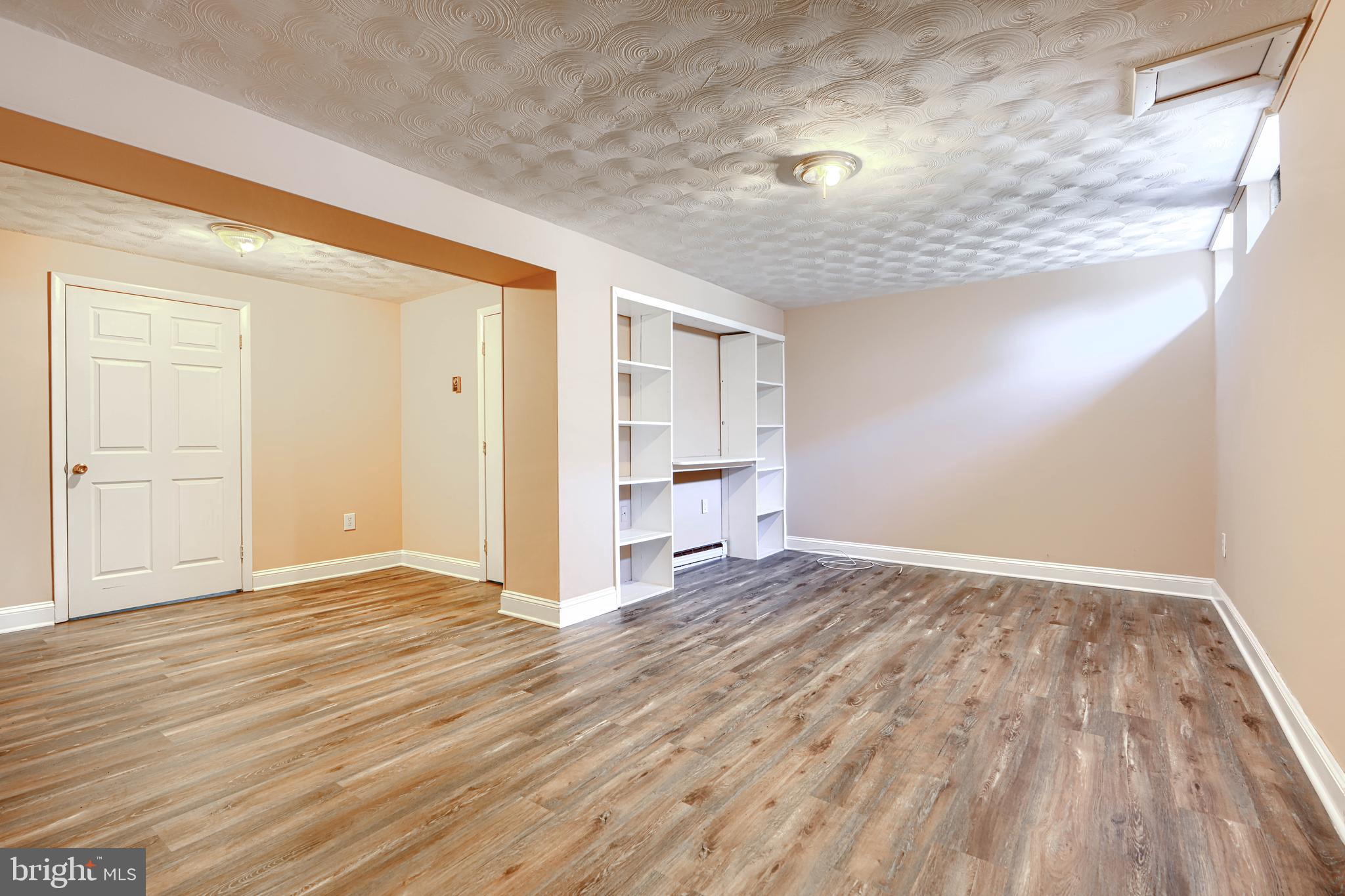 REISTERSTOWN - Residential