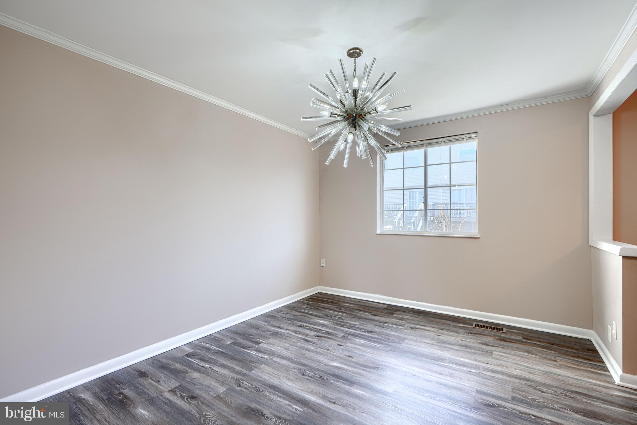 REISTERSTOWN - Residential