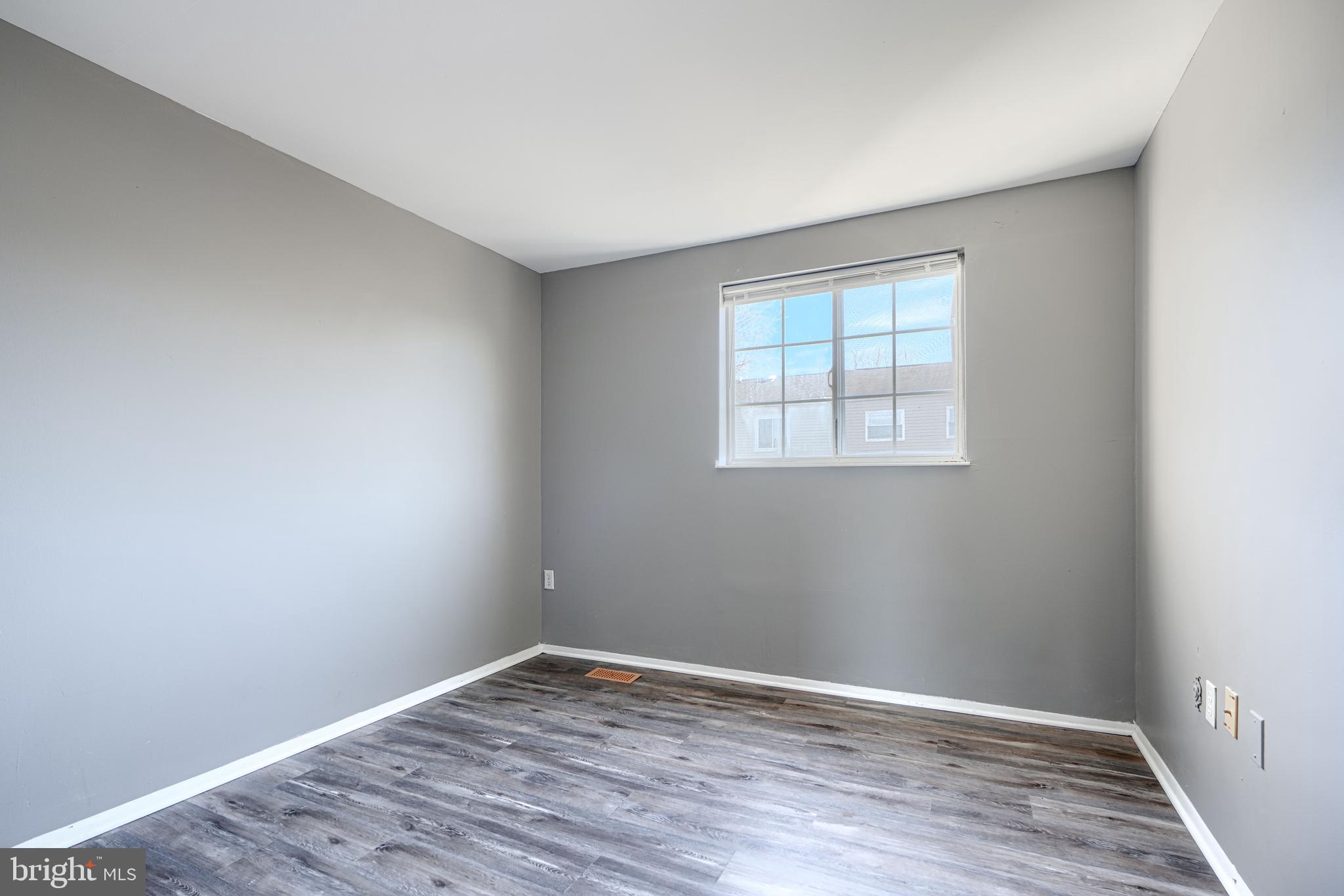 REISTERSTOWN - Residential