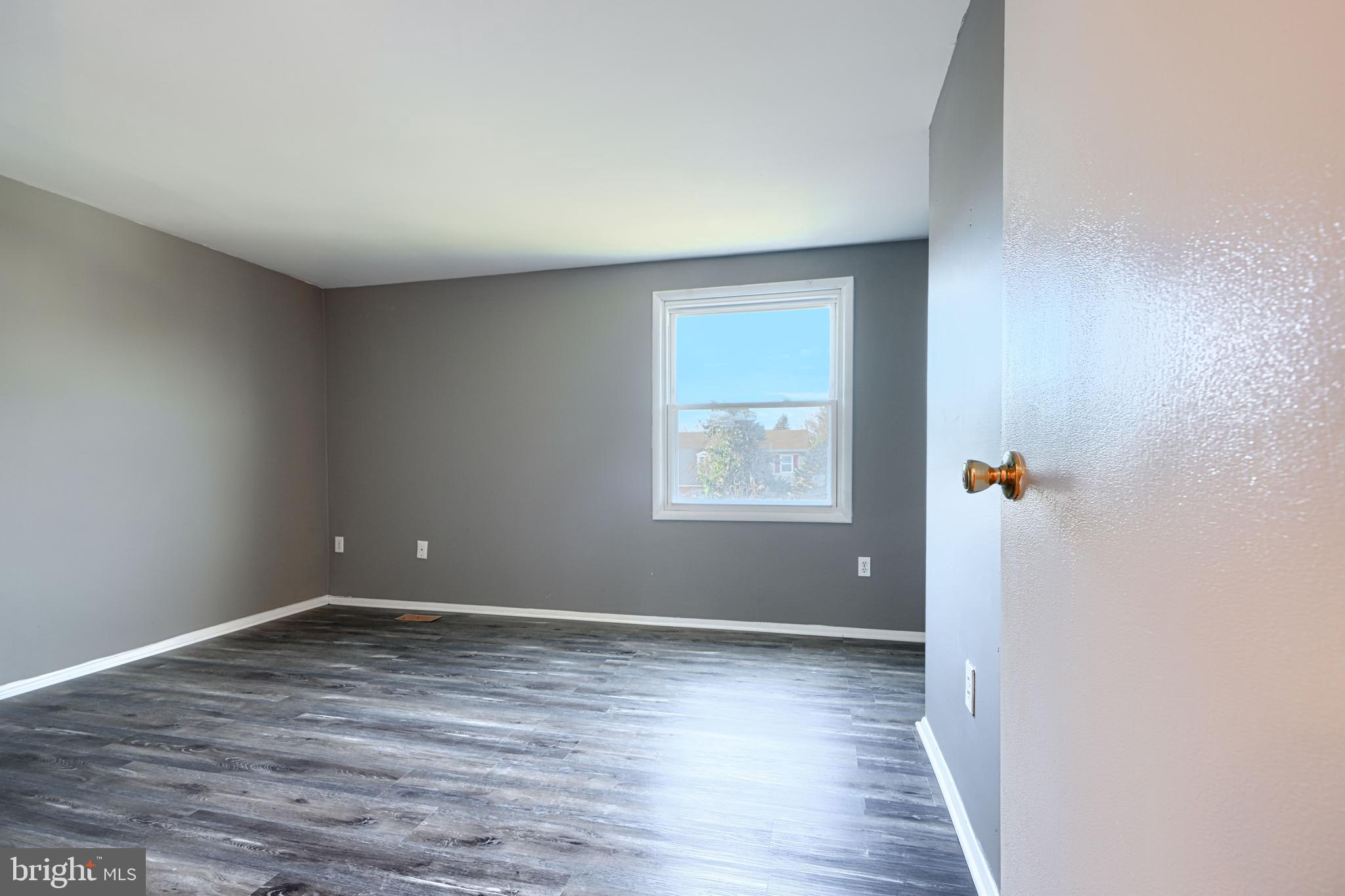 REISTERSTOWN - Residential