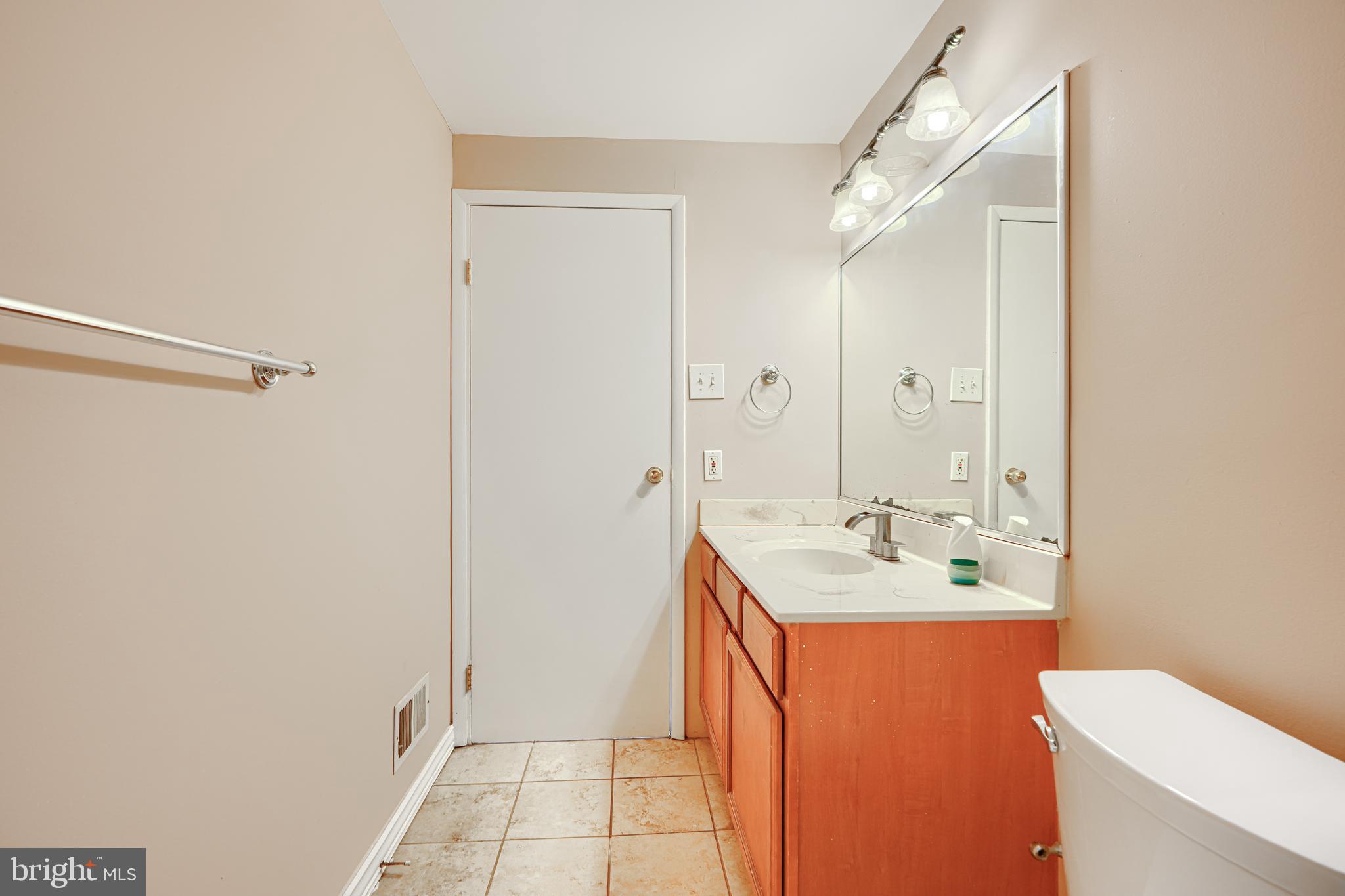 REISTERSTOWN - Residential