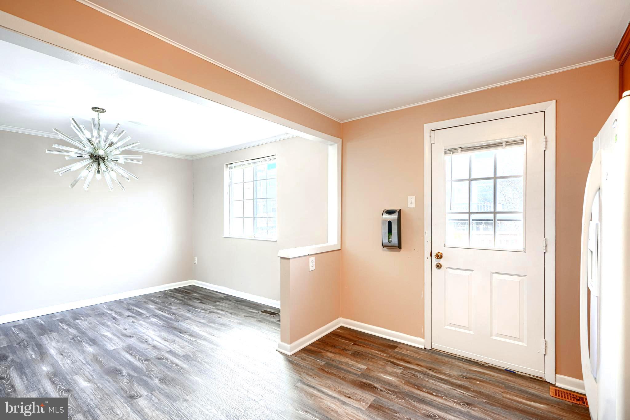 REISTERSTOWN - Residential