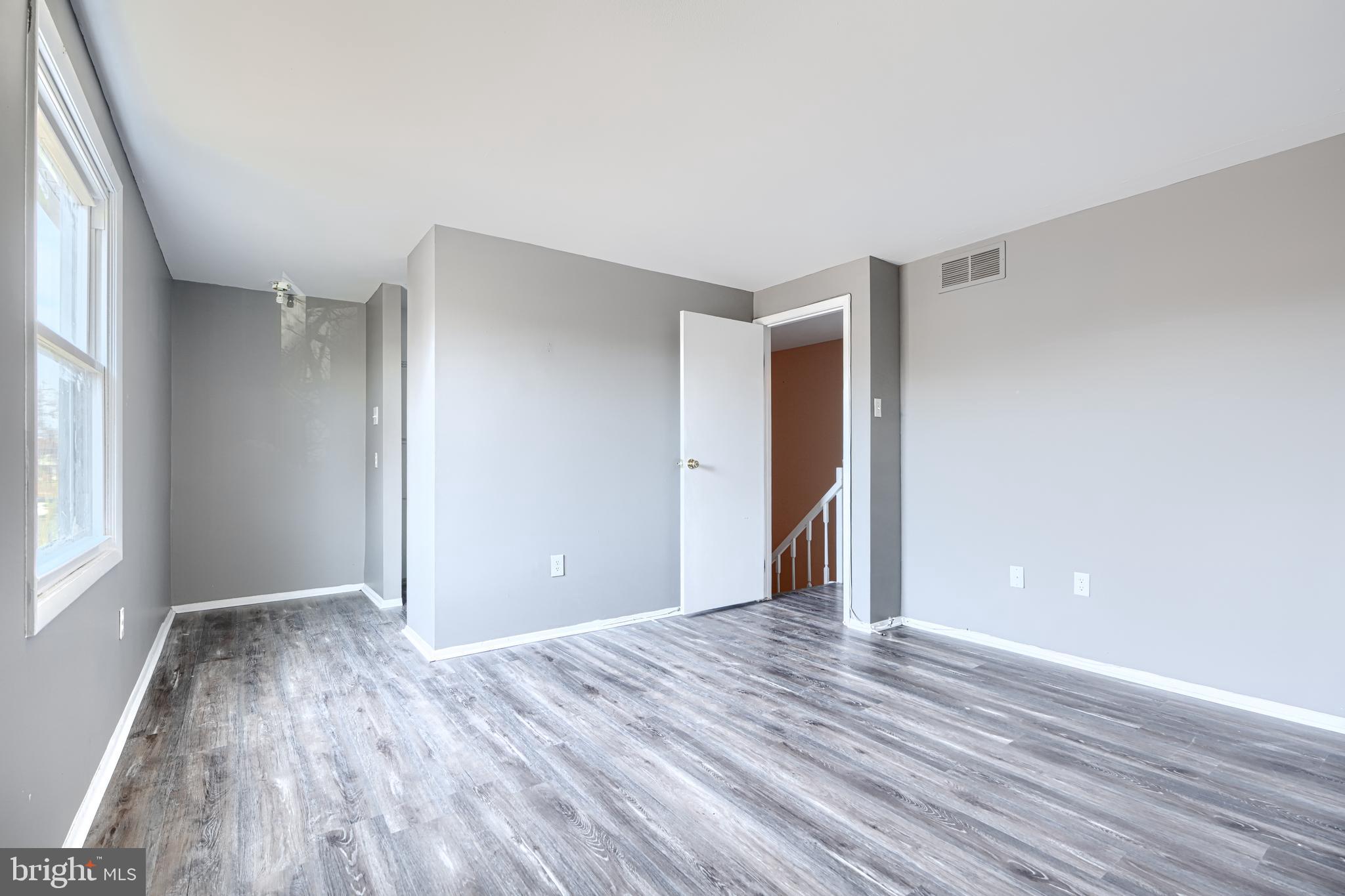 REISTERSTOWN - Residential