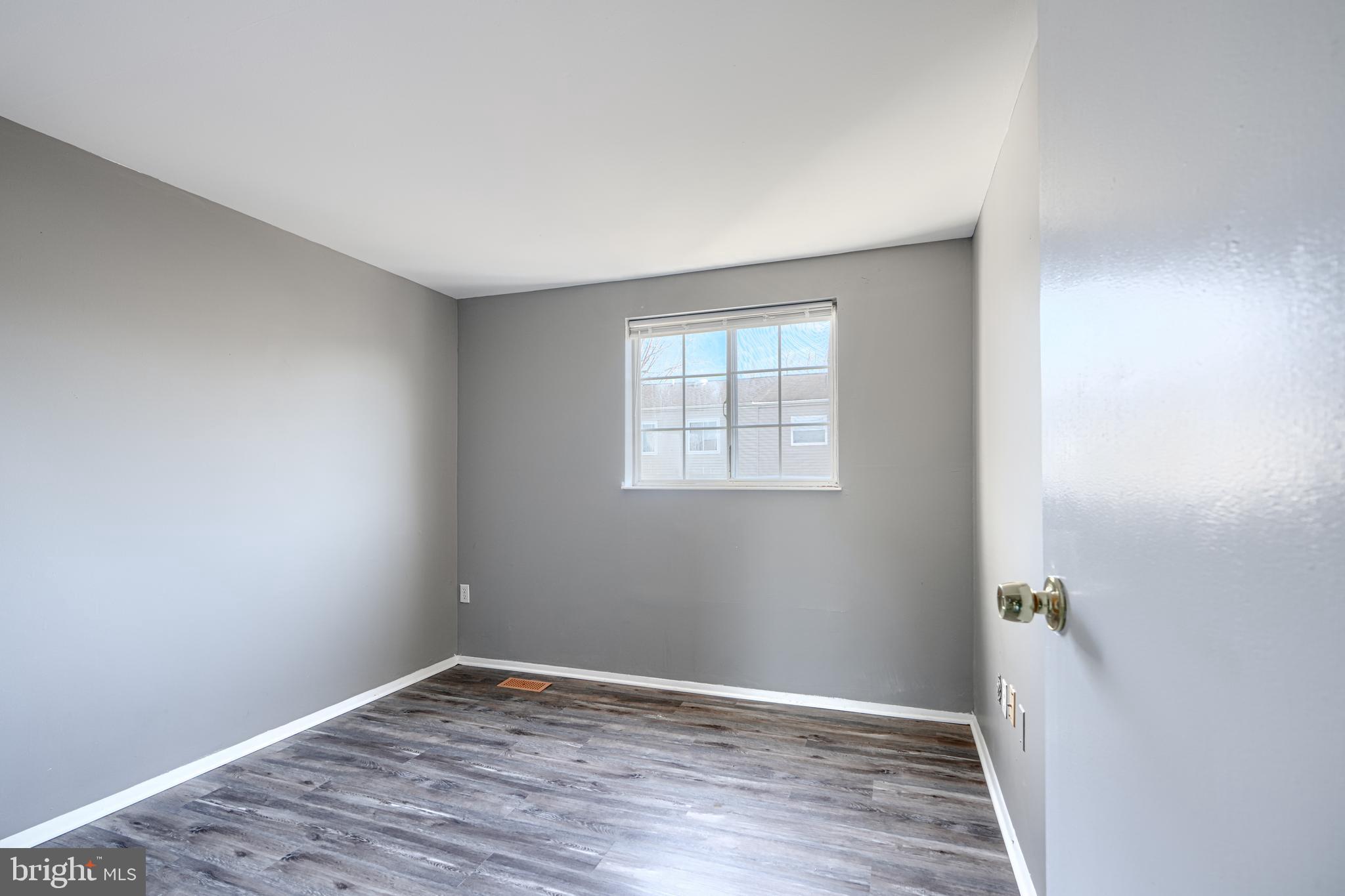 REISTERSTOWN - Residential