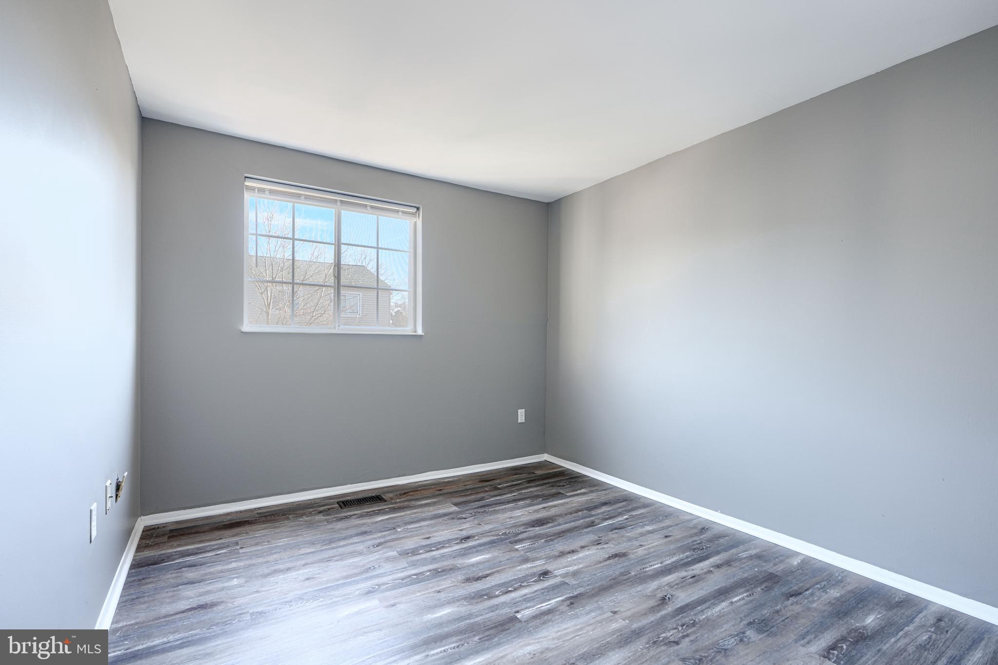 REISTERSTOWN - Residential