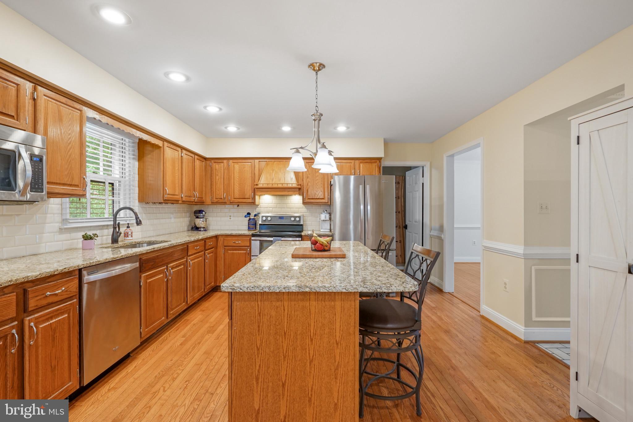 DAVIS FORD - Residential