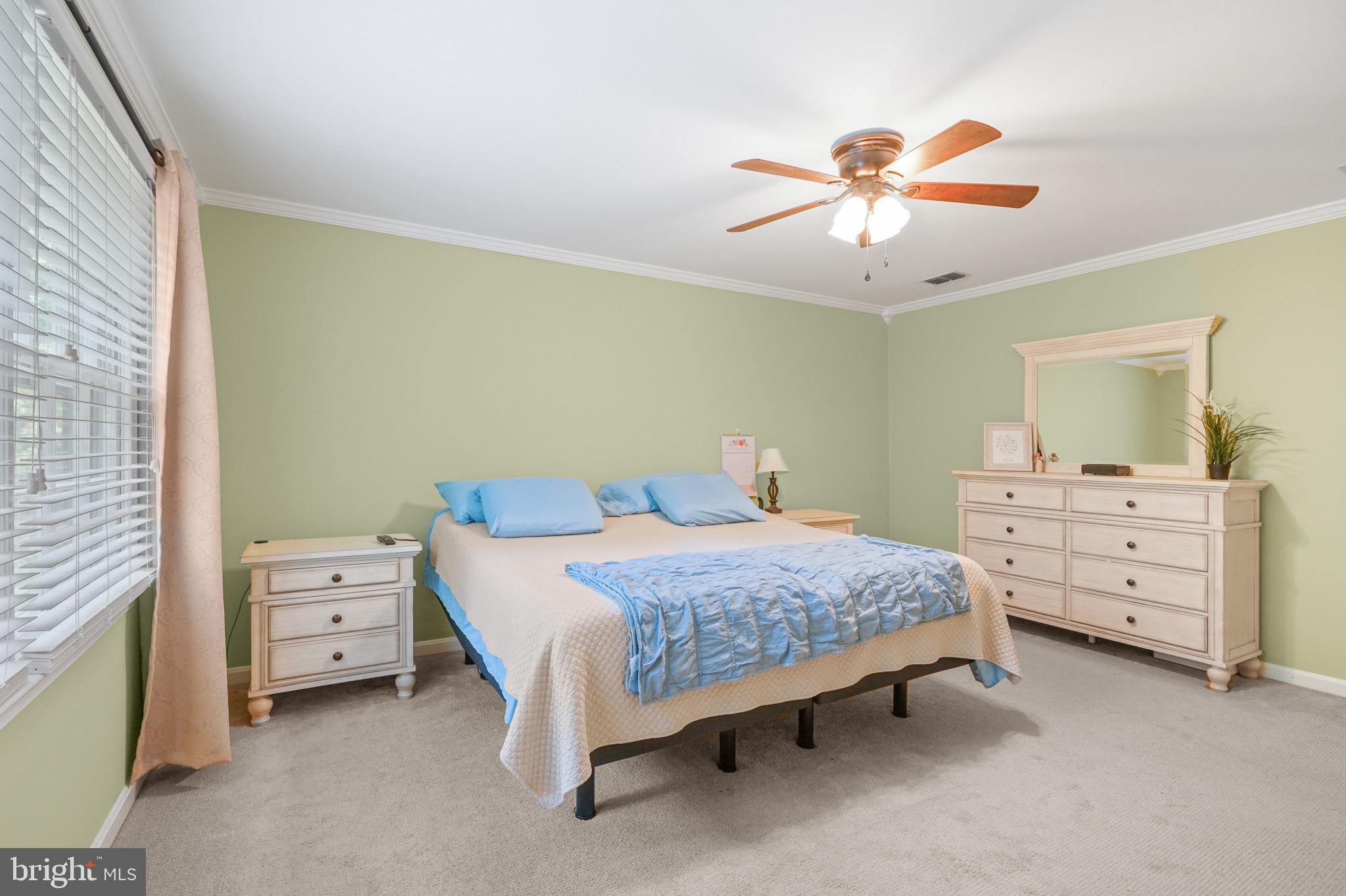 DAVIS FORD - Residential