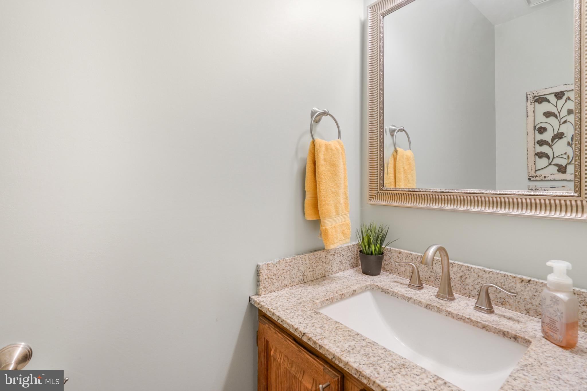 DAVIS FORD - Residential