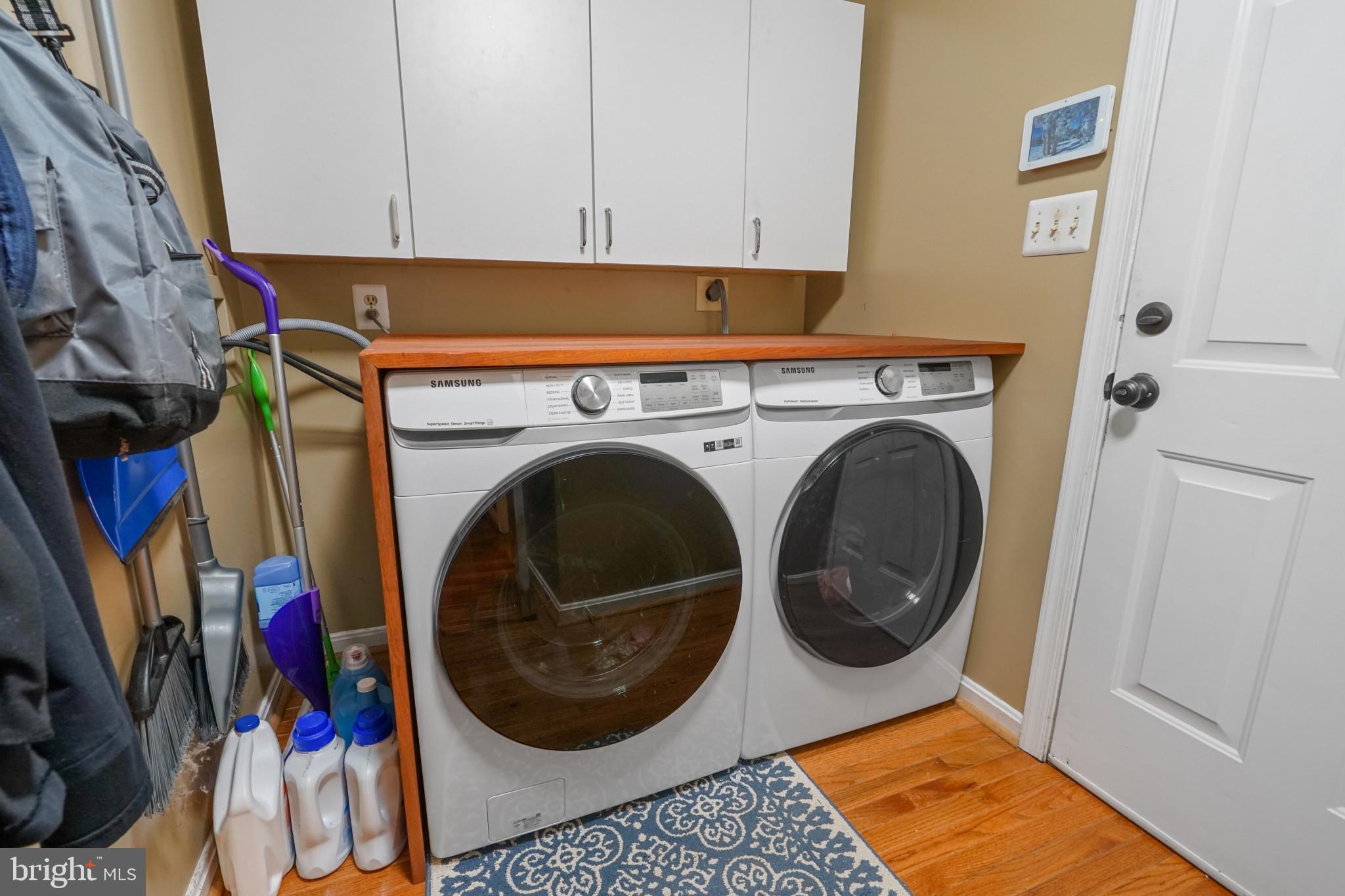 DAVIS FORD - Residential