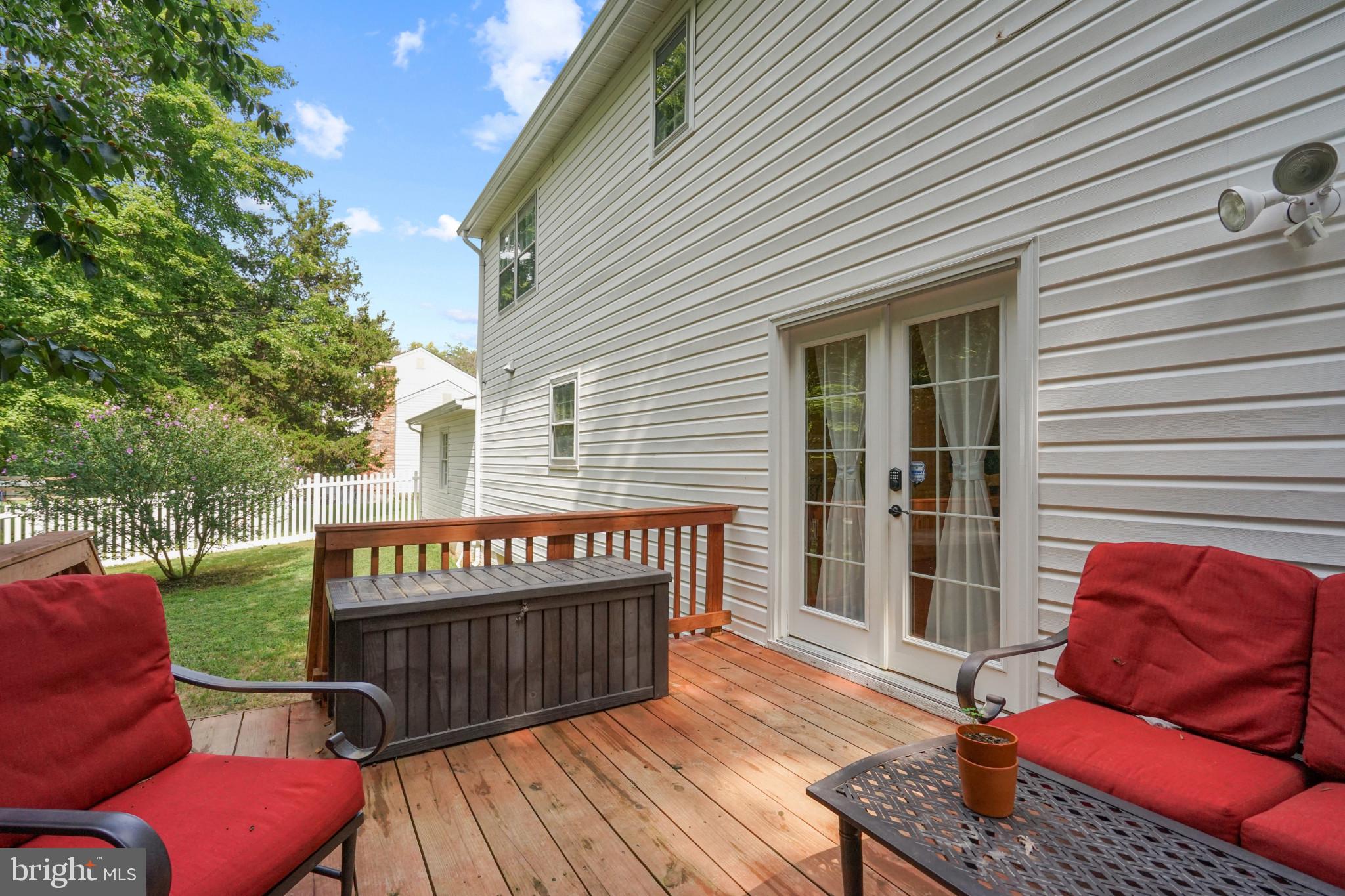 DAVIS FORD - Residential