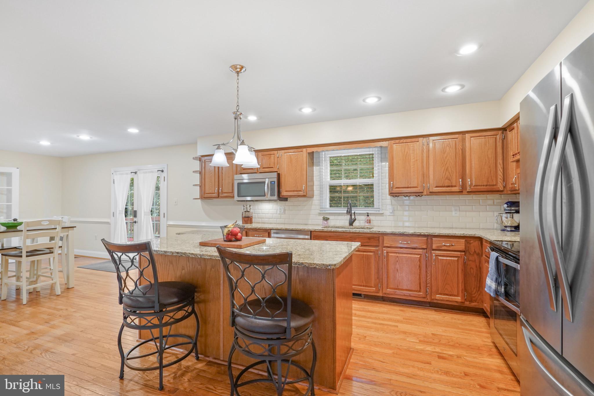 DAVIS FORD - Residential