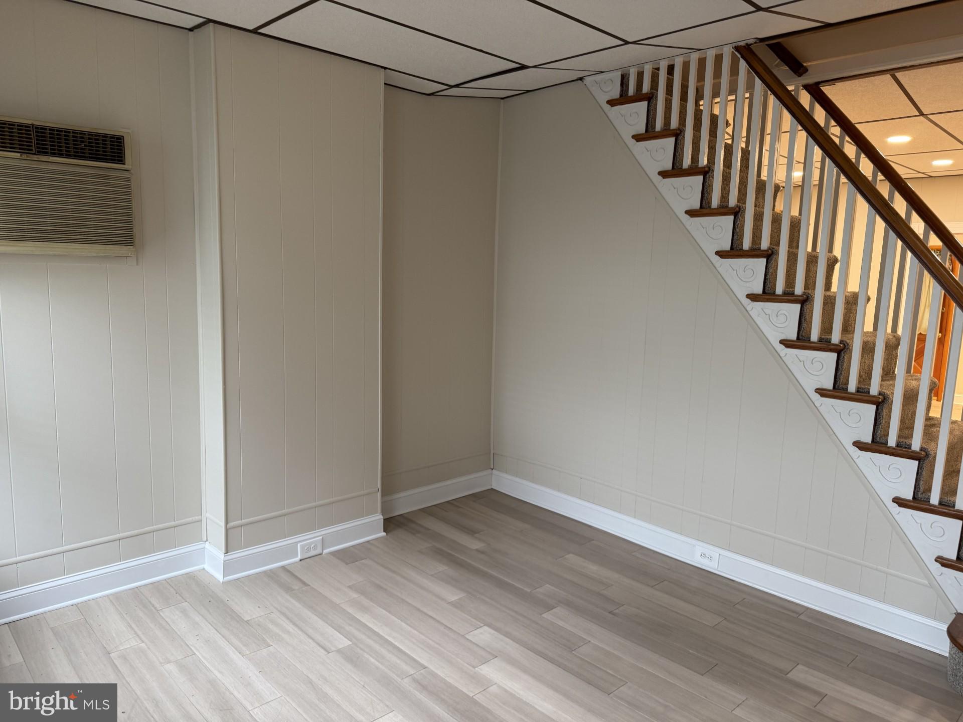 BRIDESBURG - Residential