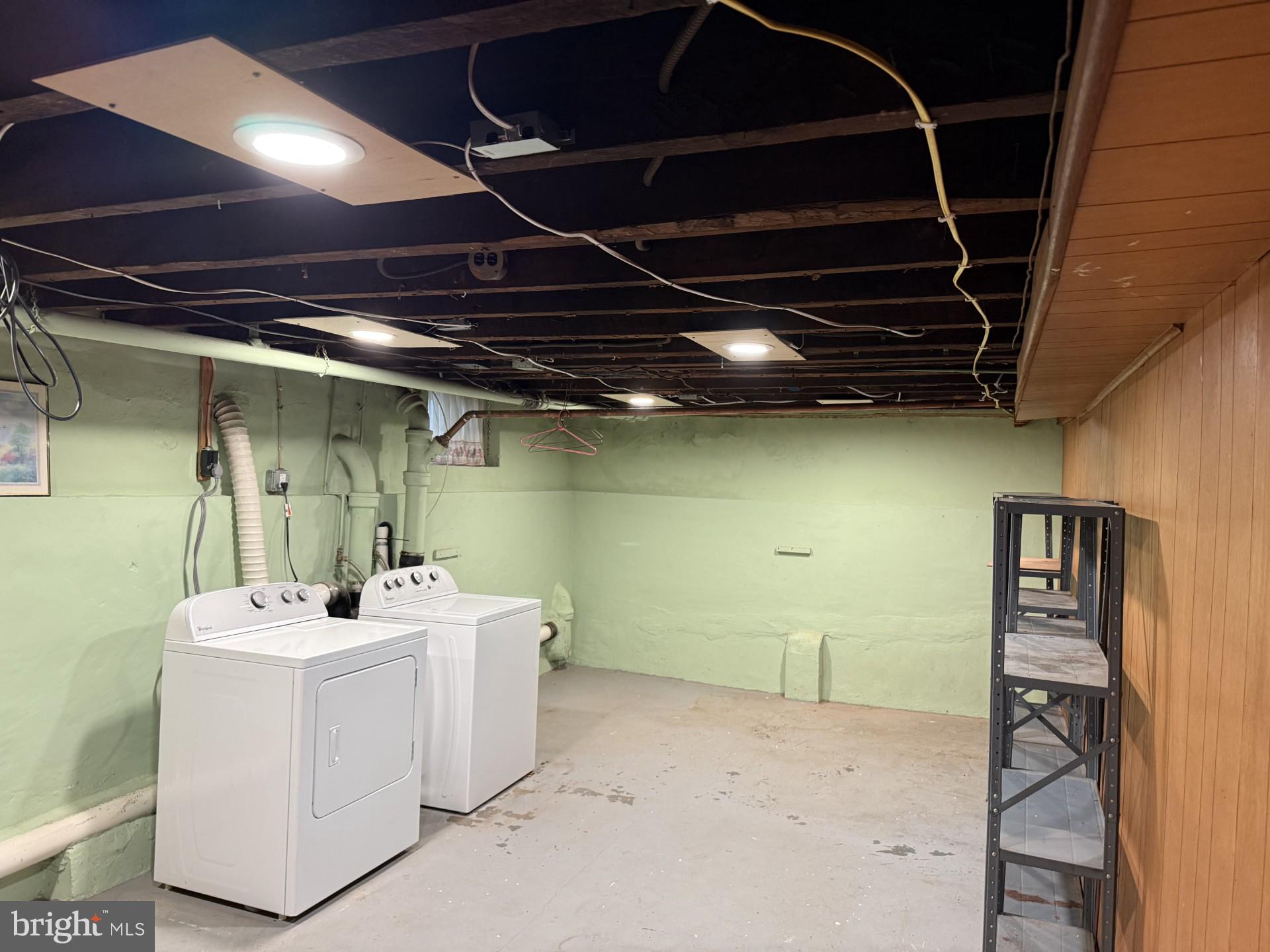 BRIDESBURG - Residential