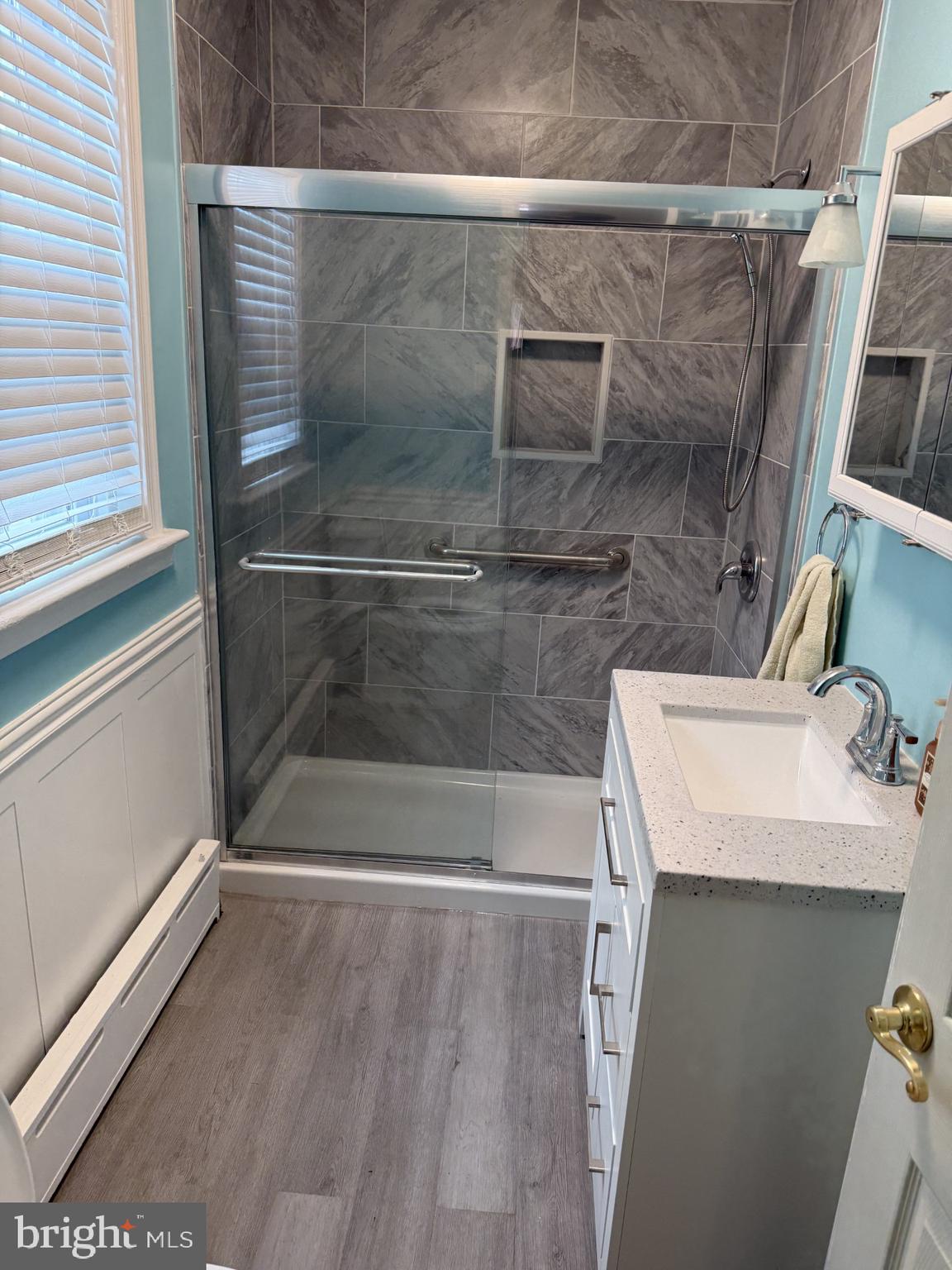 BRIDESBURG - Residential