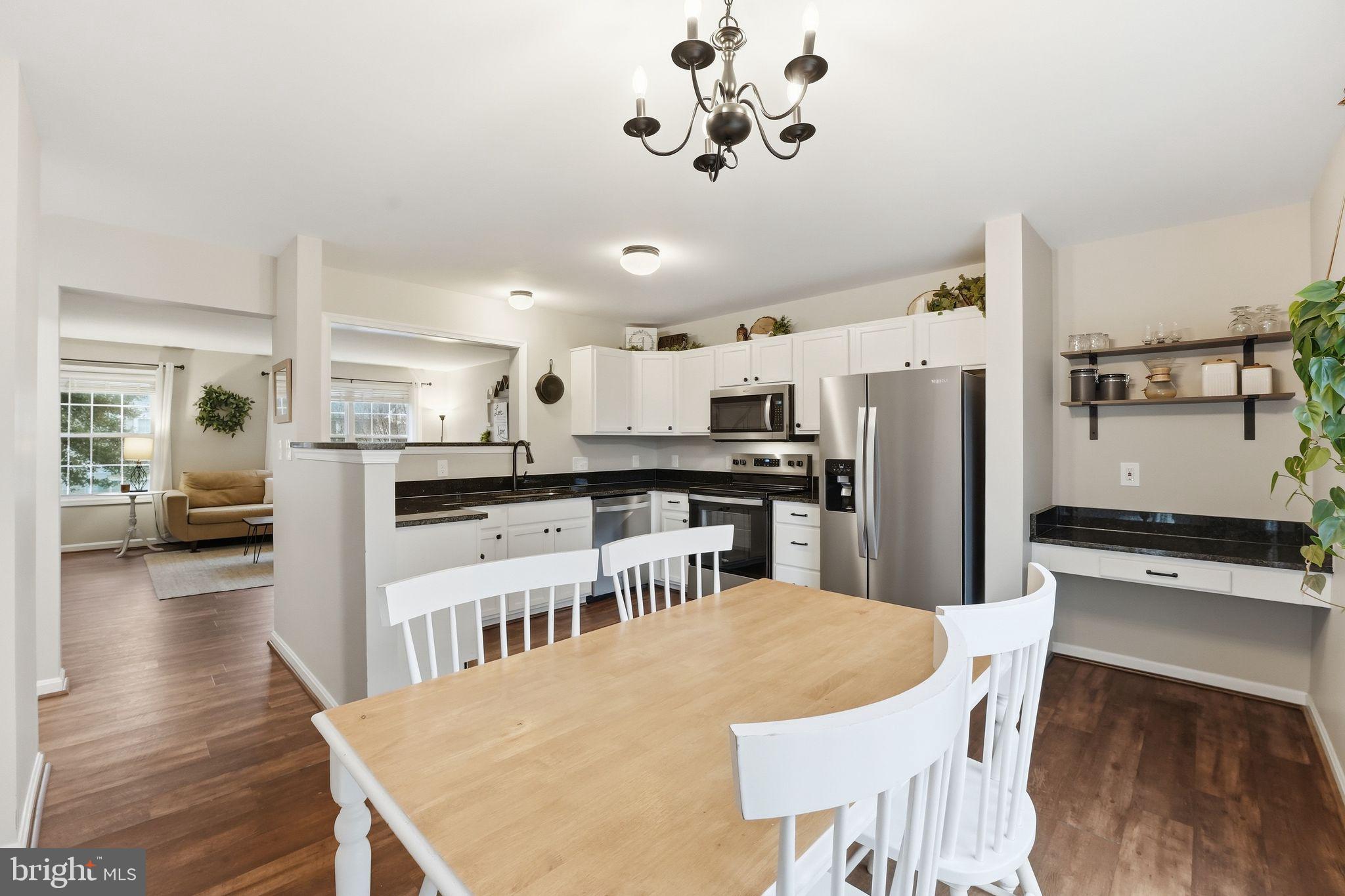 HIGHLANDS OF WARRENTON PHASE 2 - Residential