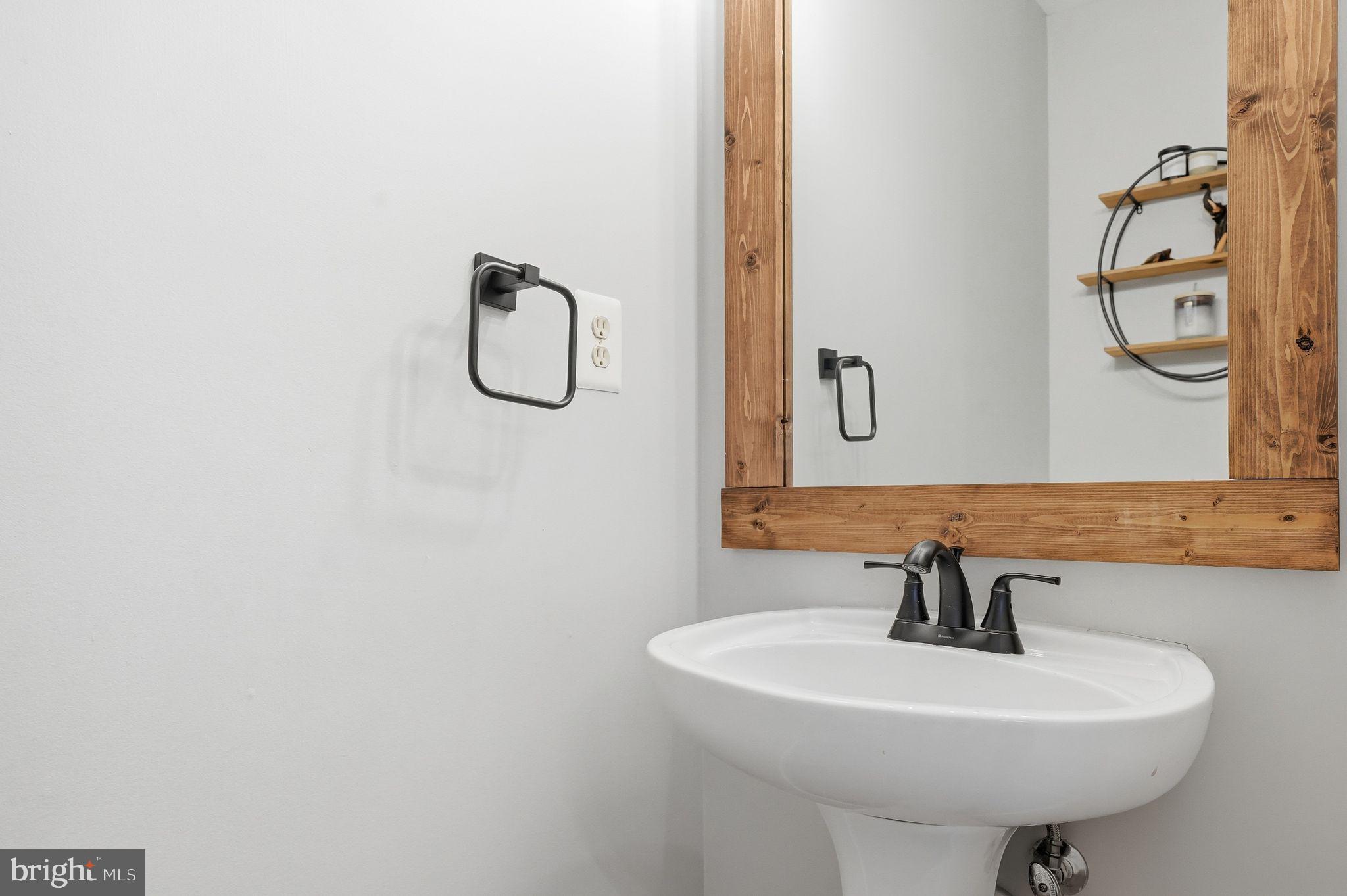 HIGHLANDS OF WARRENTON PHASE 2 - Residential