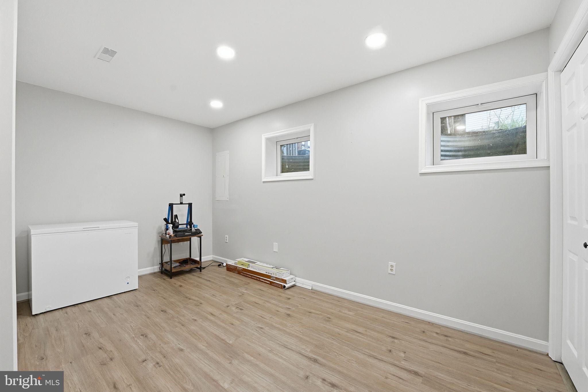 HIGHLANDS OF WARRENTON PHASE 2 - Residential