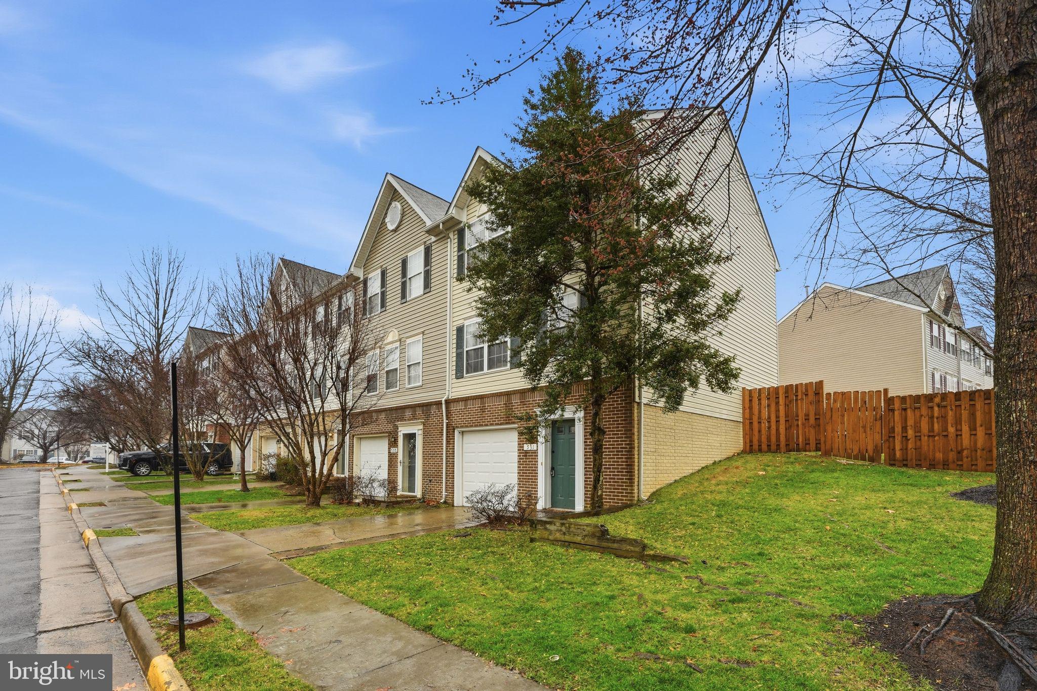 HIGHLANDS OF WARRENTON PHASE 2 - Residential