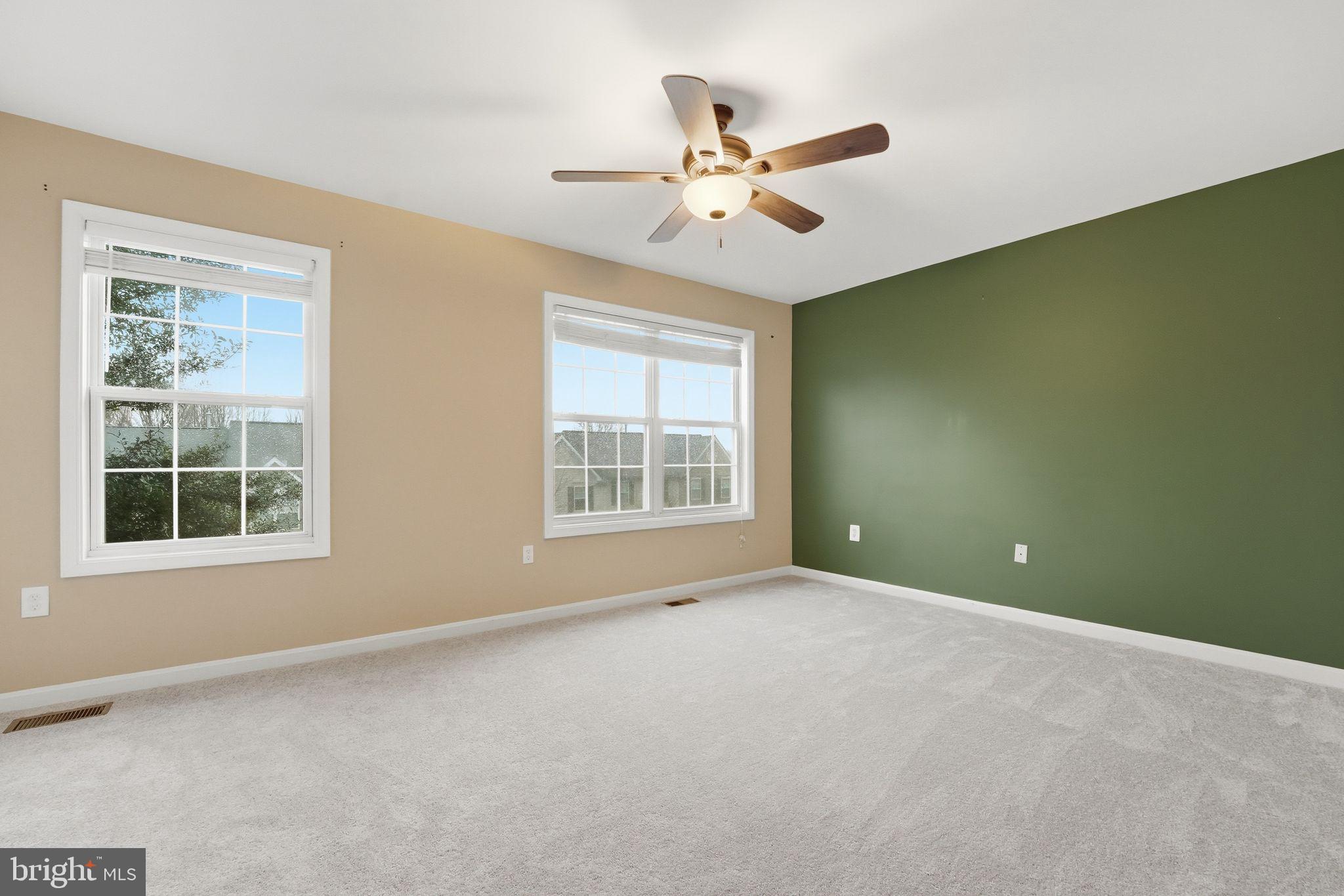 HIGHLANDS OF WARRENTON PHASE 2 - Residential