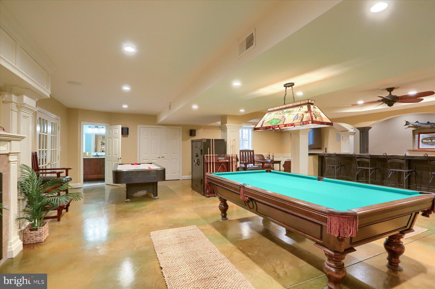 LANDIS CROSSING - Residential