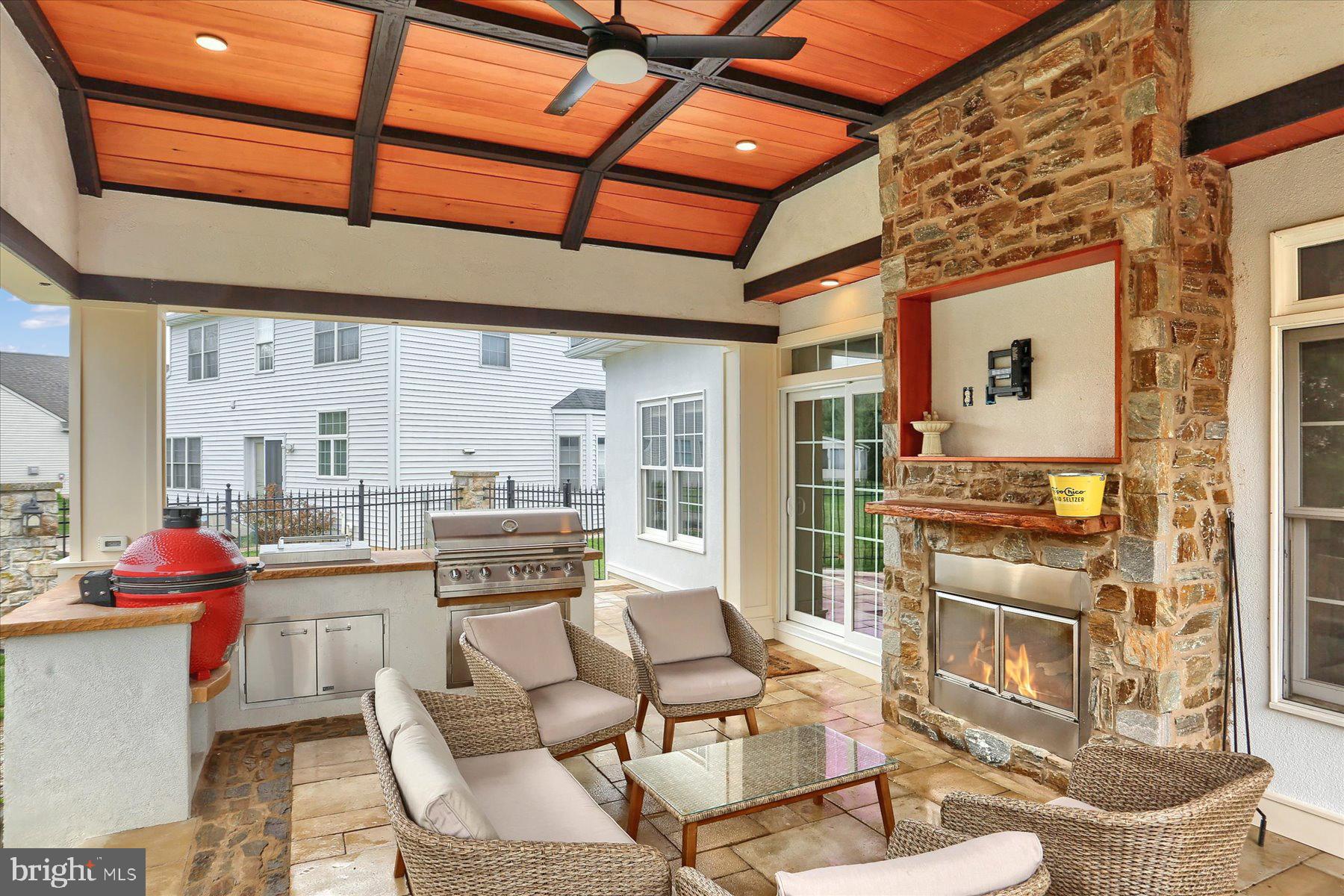 LANDIS CROSSING - Residential