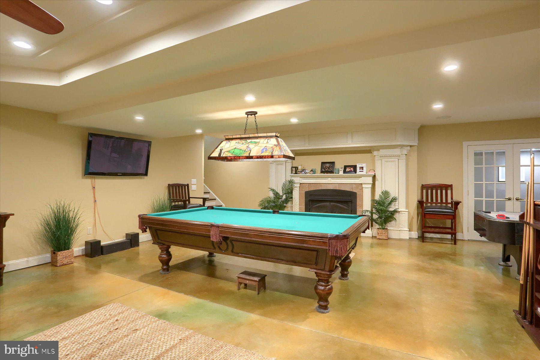 LANDIS CROSSING - Residential