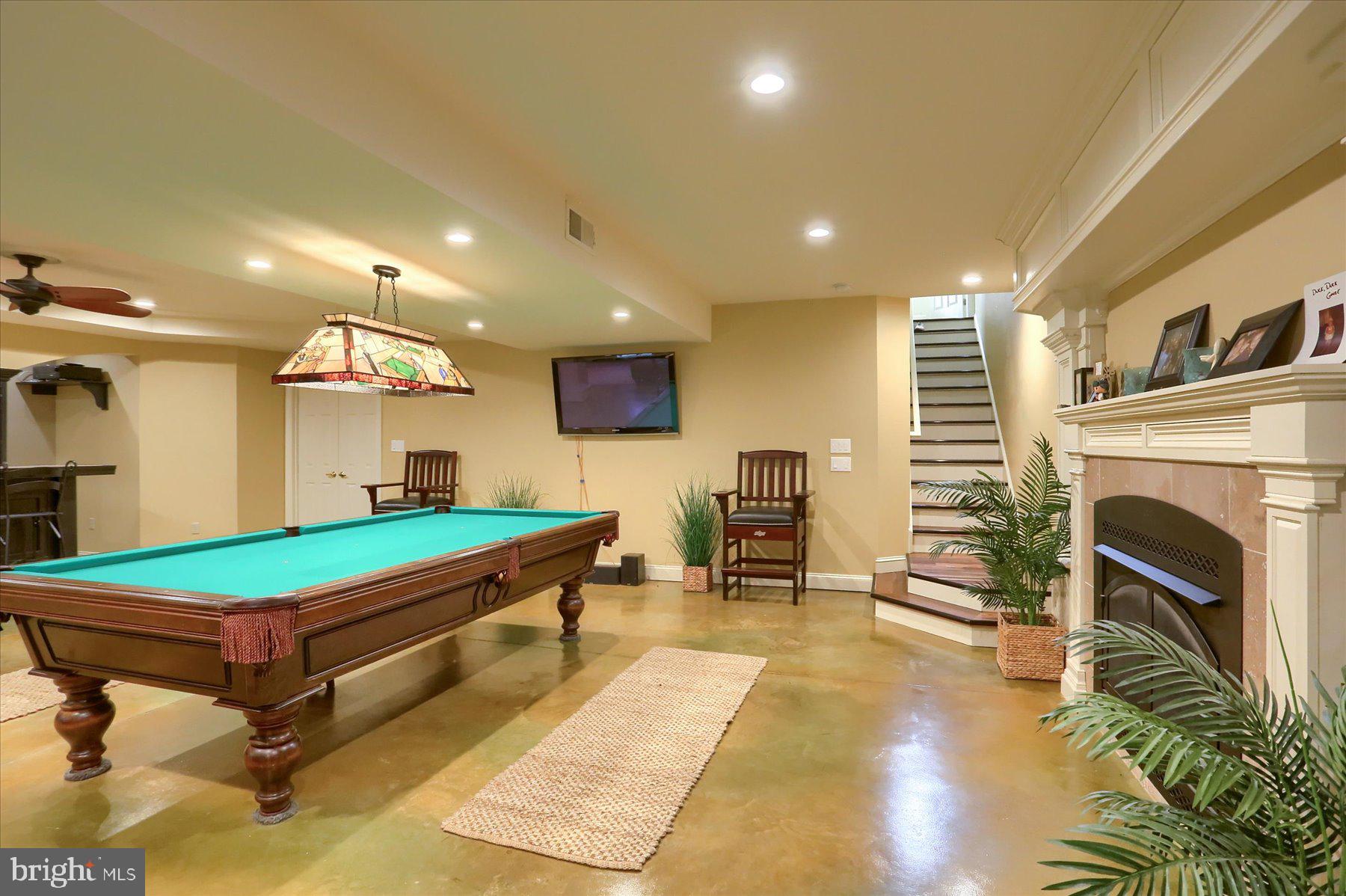 LANDIS CROSSING - Residential