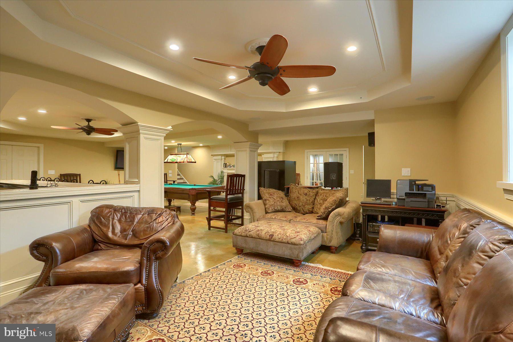 LANDIS CROSSING - Residential