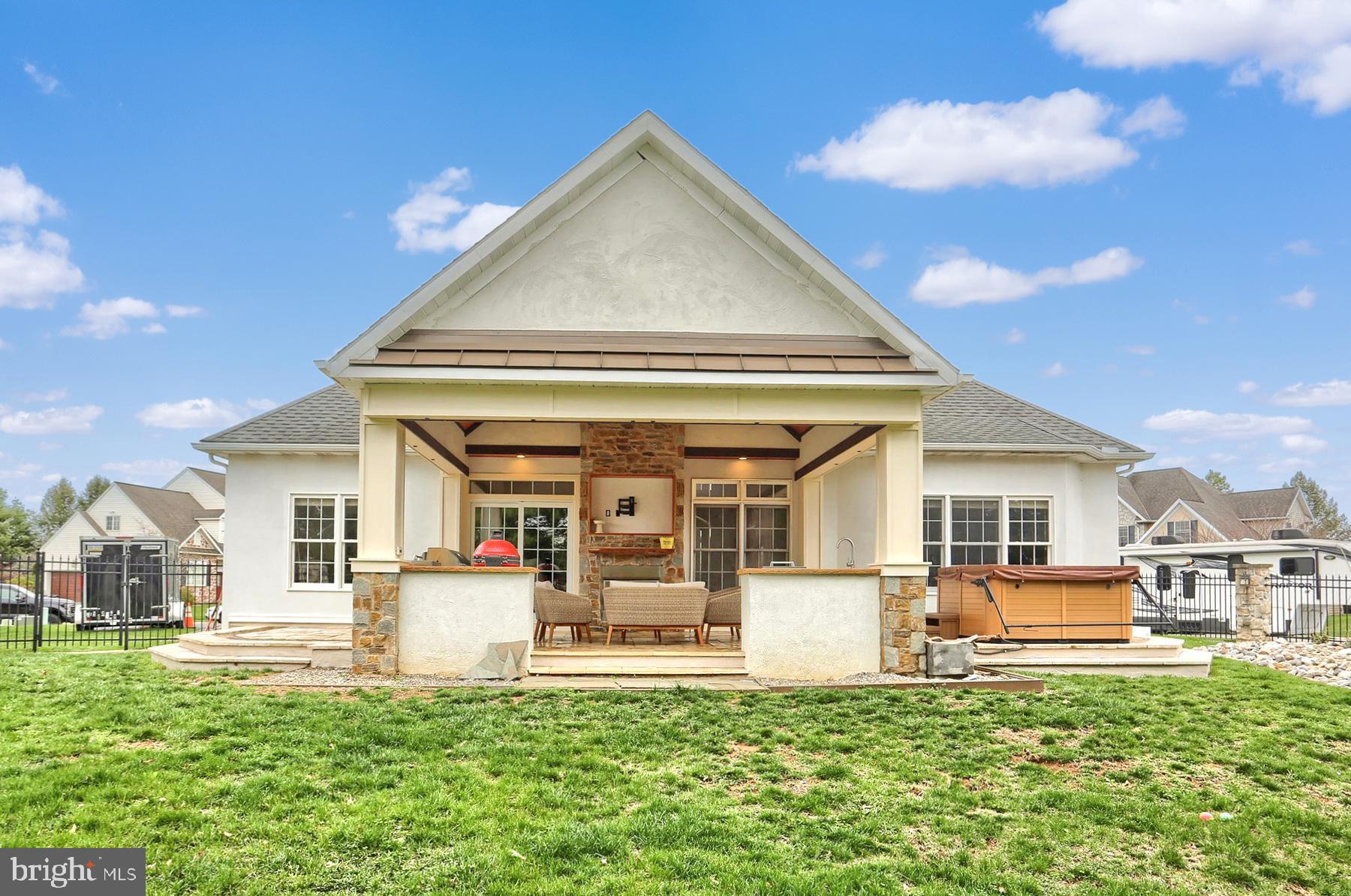 LANDIS CROSSING - Residential